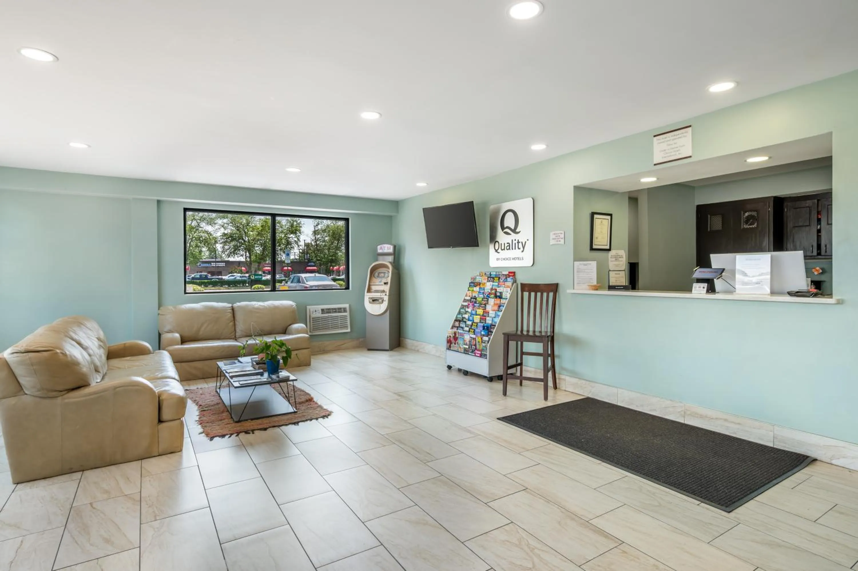 Lobby or reception in Quality Inn Chesapeake - Greenbrier