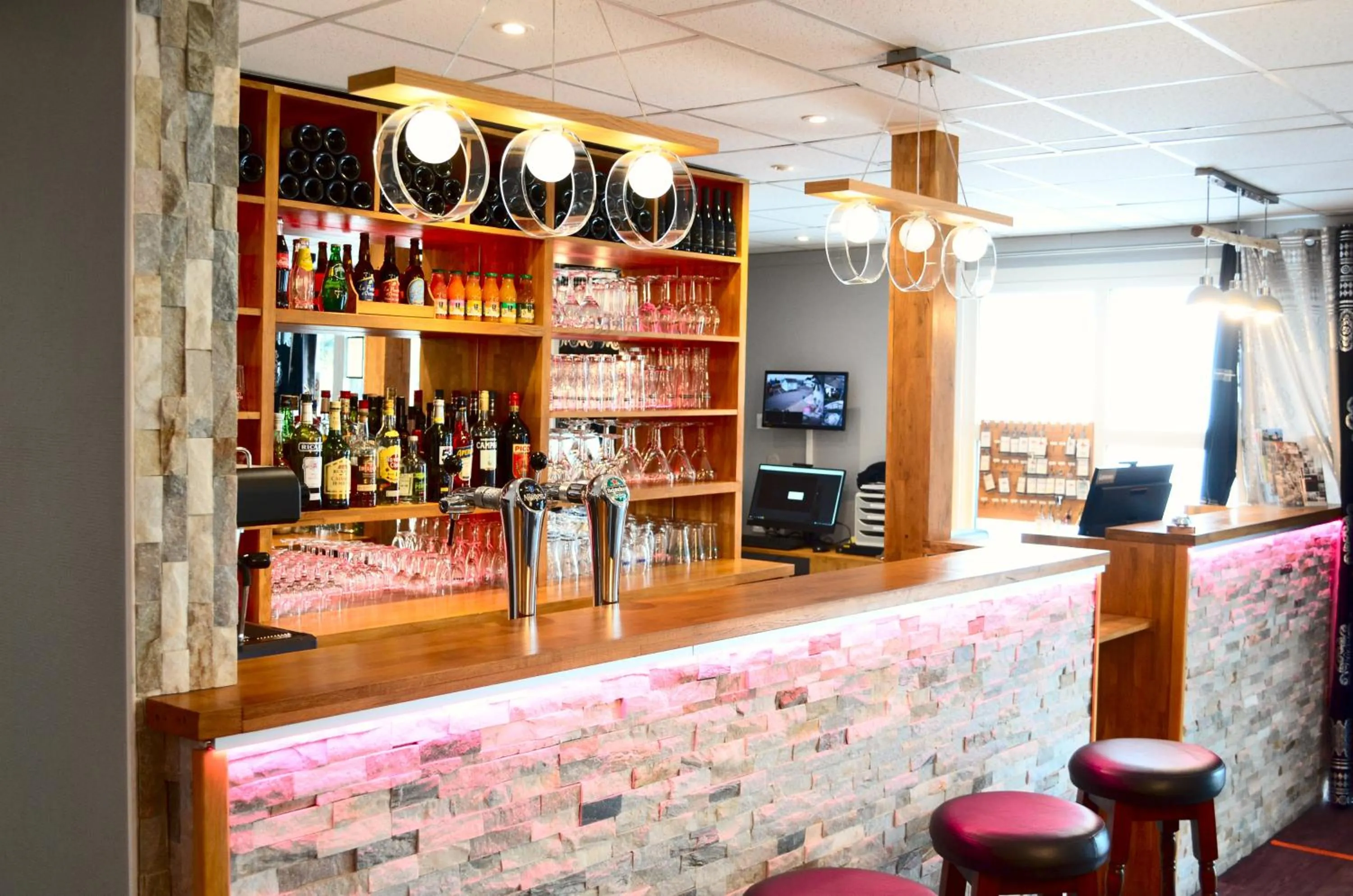 Lounge or bar in Fasthotel Orleans Zénith