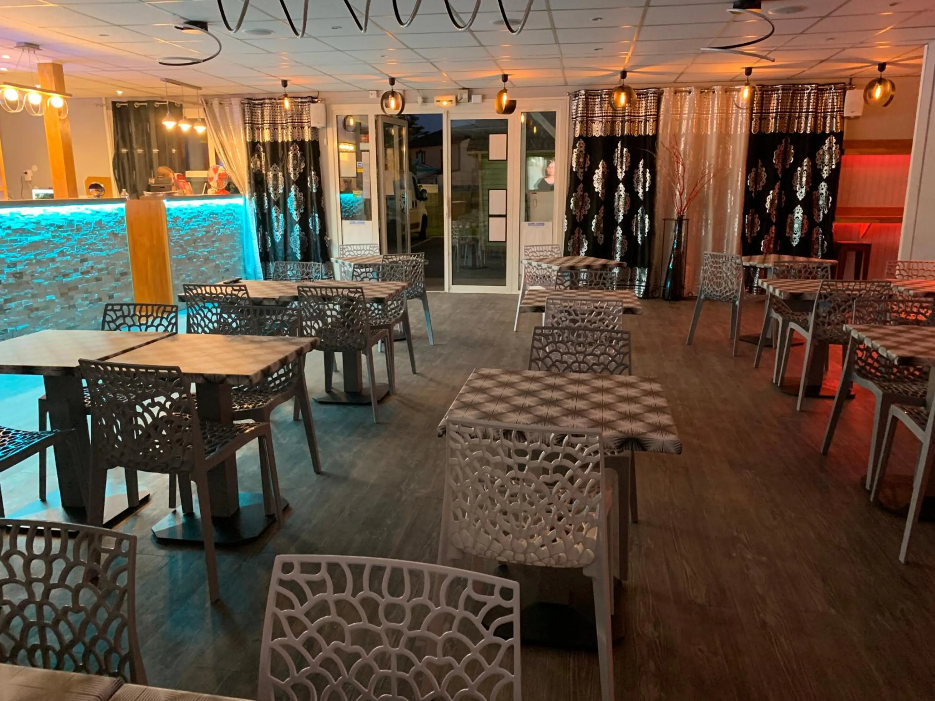 Restaurant/places to eat in Fasthotel Orleans Zénith