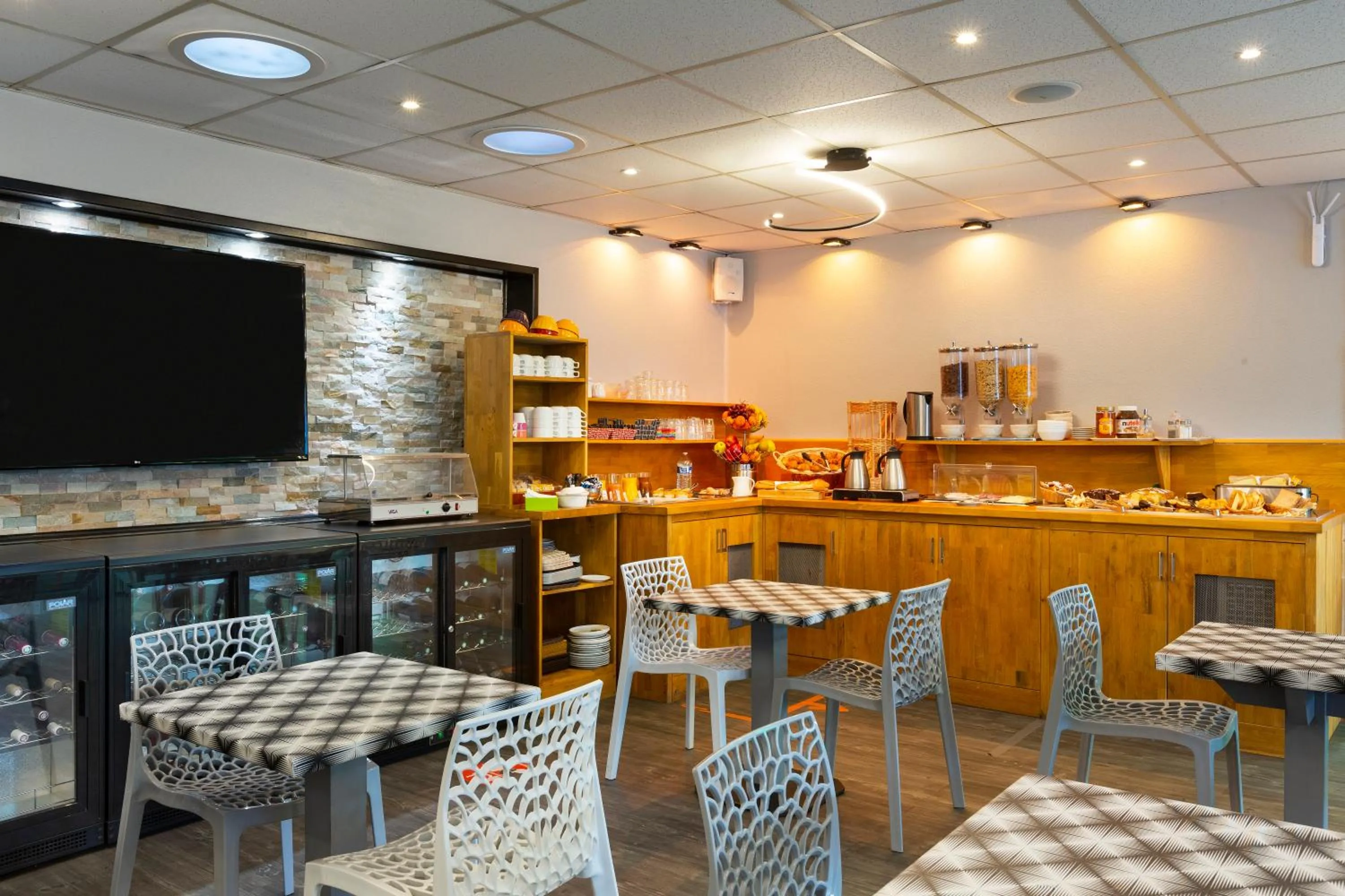 Property building in Fasthotel Orleans Zénith