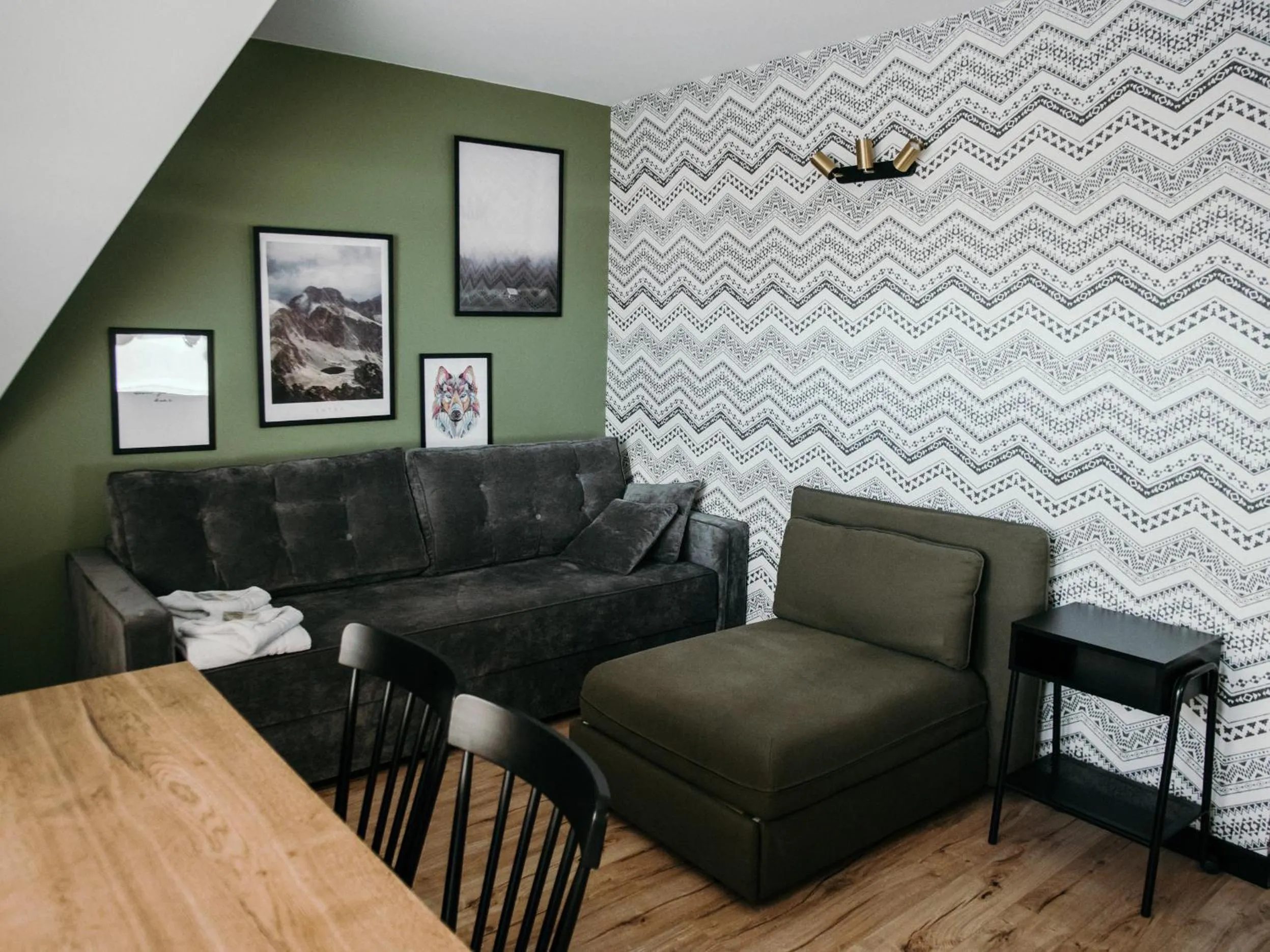 Seating area in Willa Pachówka - tam, gdzie natura spotyka się z nowoczesnością
