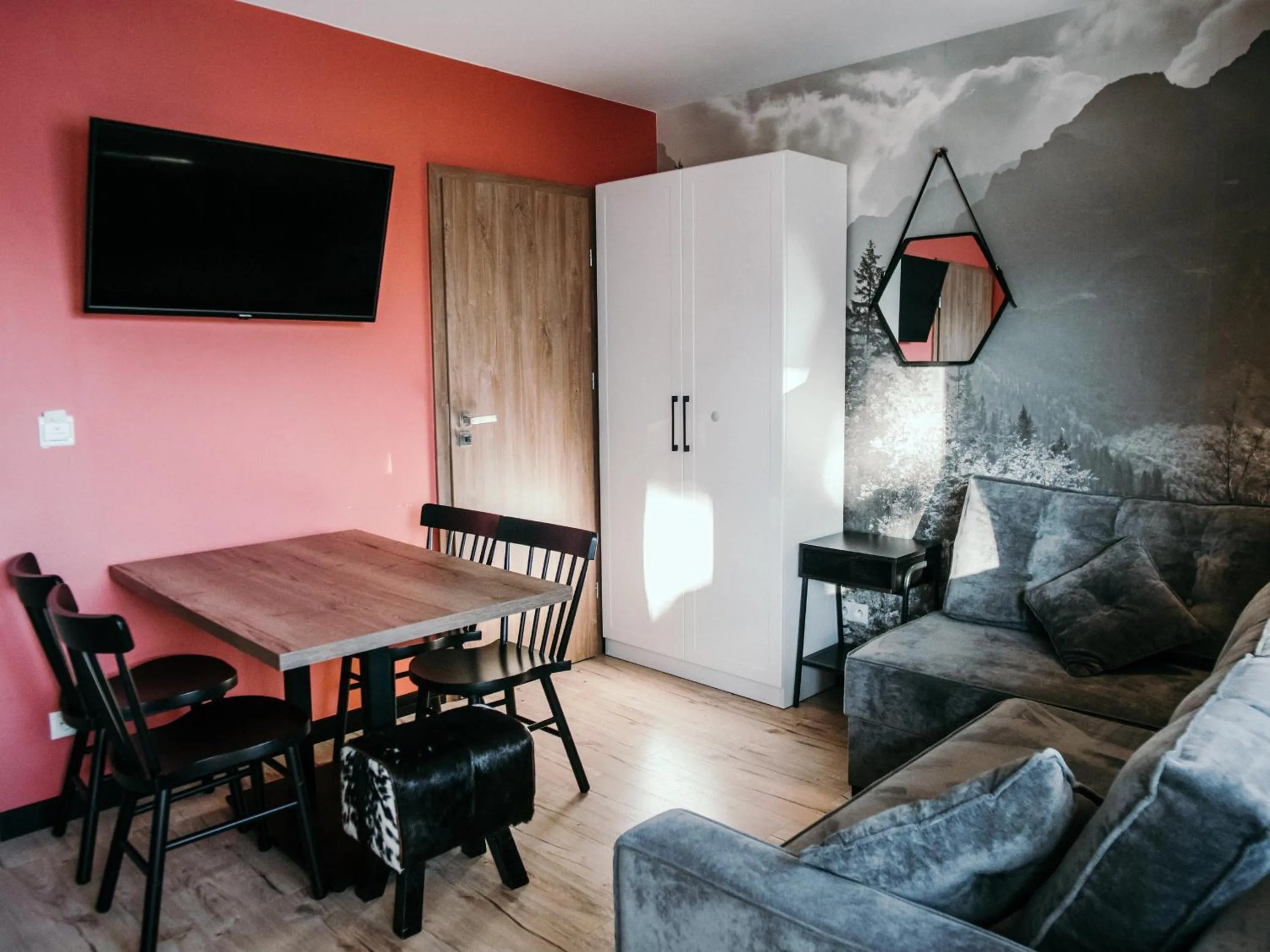 Seating area in Willa Pachówka - tam, gdzie natura spotyka się z nowoczesnością