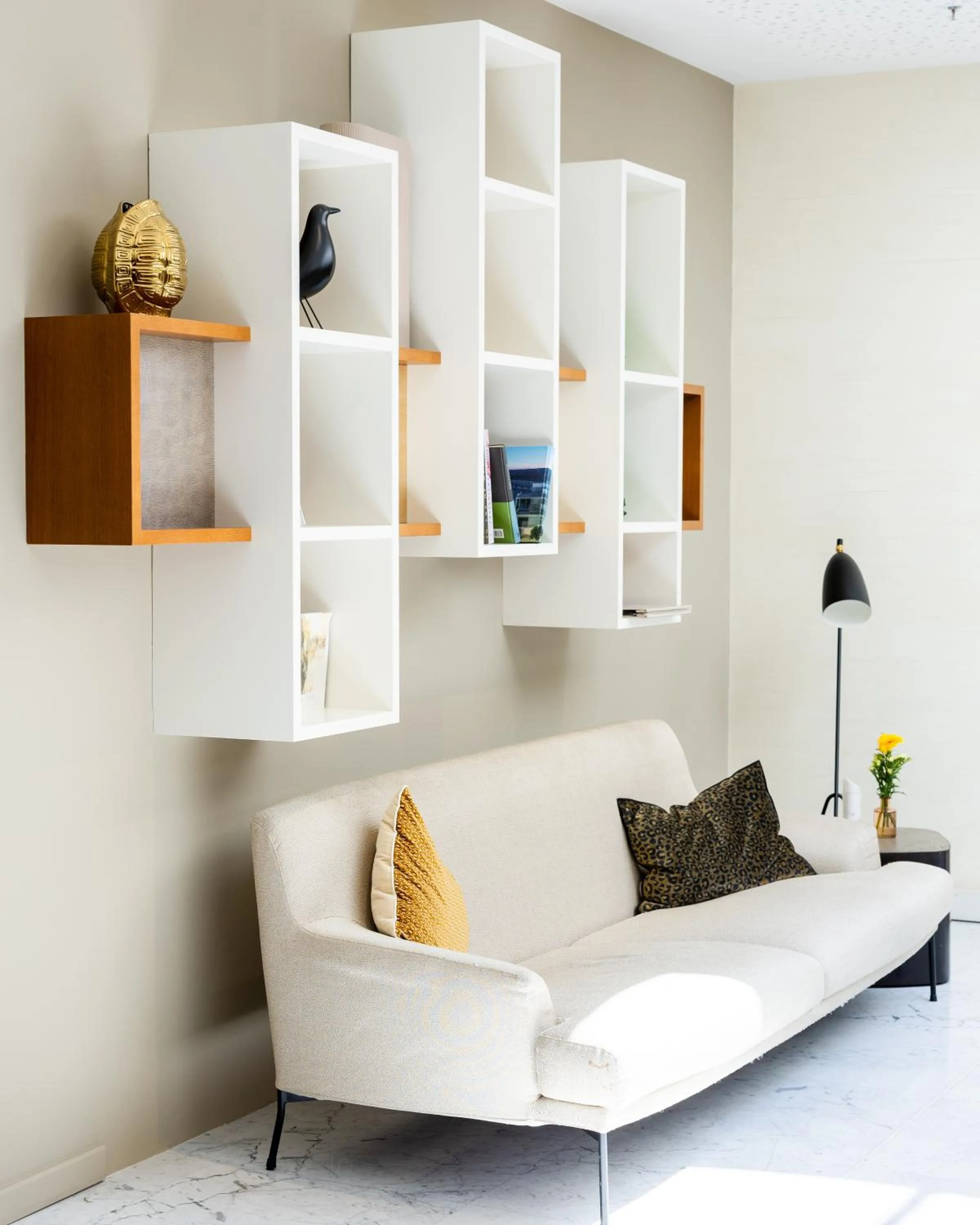 Lounge or bar in Renaissance Aix-en-Provence Hotel