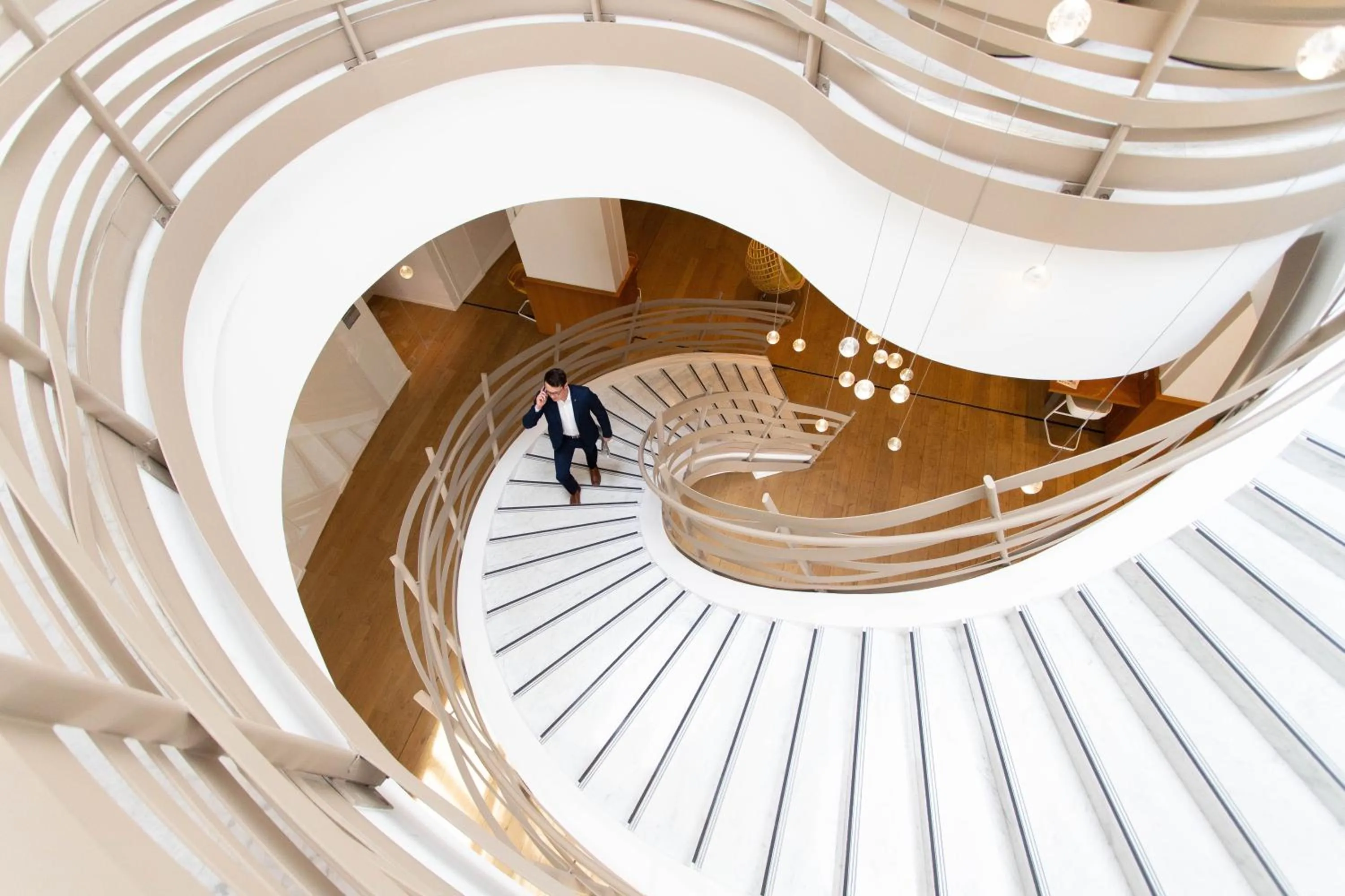 Business facilities in Renaissance Aix-en-Provence Hotel