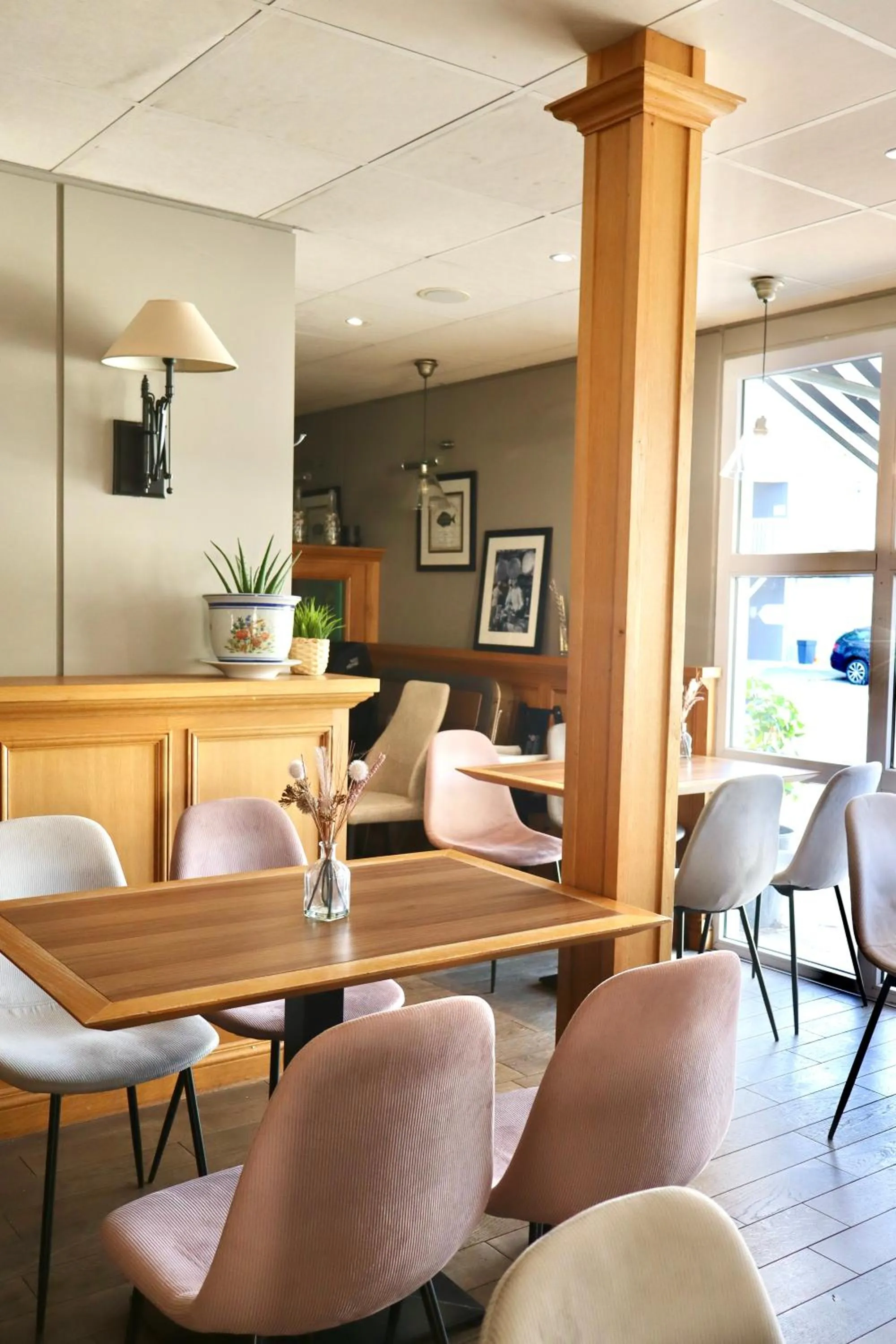 Breakfast in Brit Hotel Essentiel REIMS Taissy