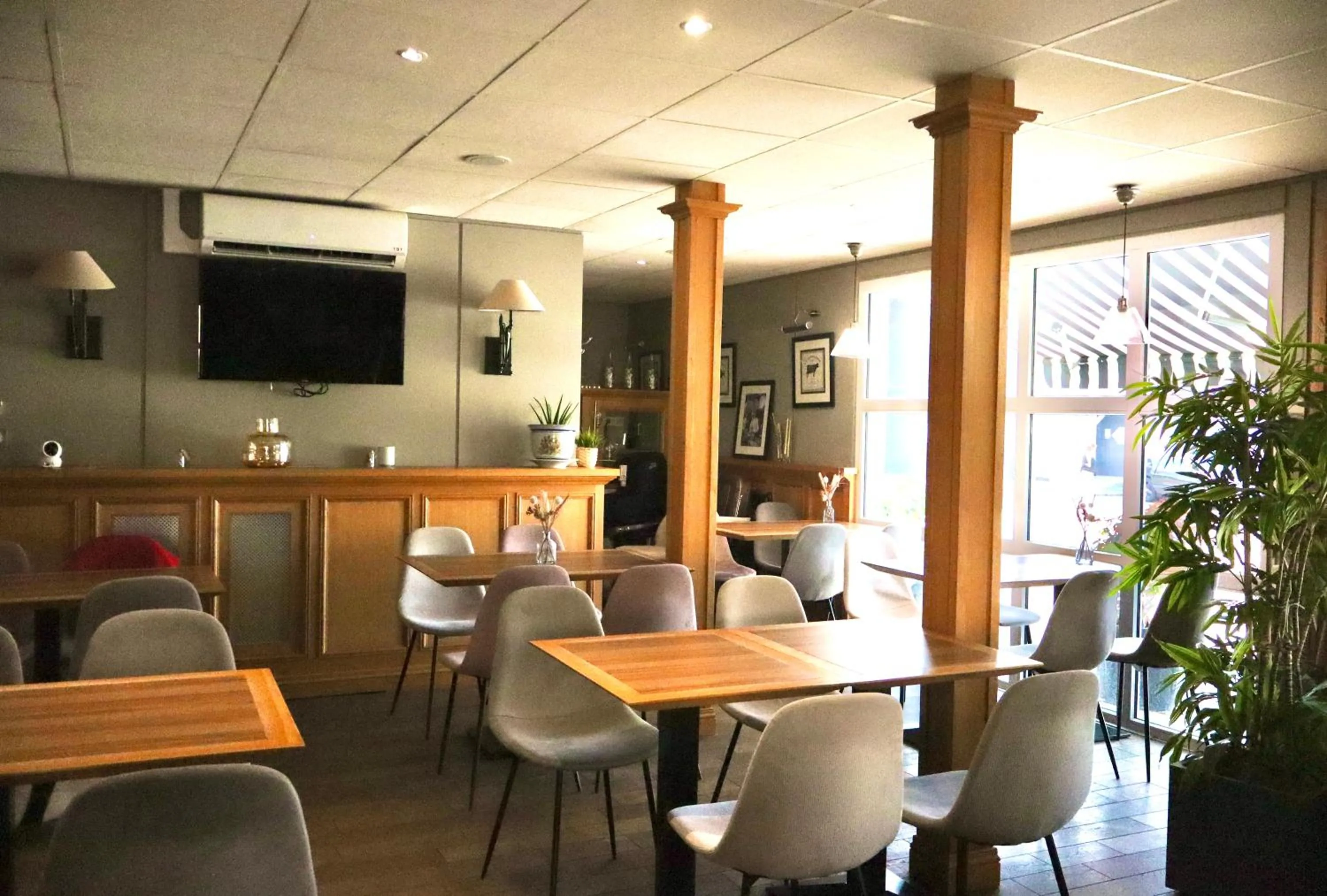 Breakfast in Brit Hotel Essentiel REIMS Taissy