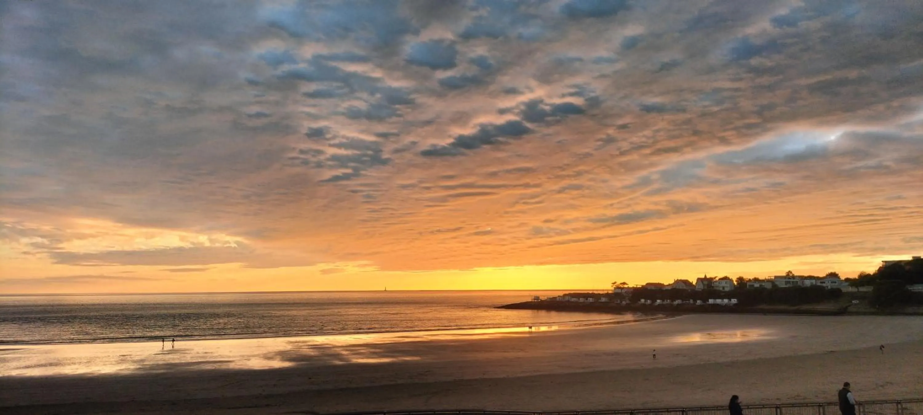 Sea view in Hôtel The Originals Miramar, Royan Pontaillac