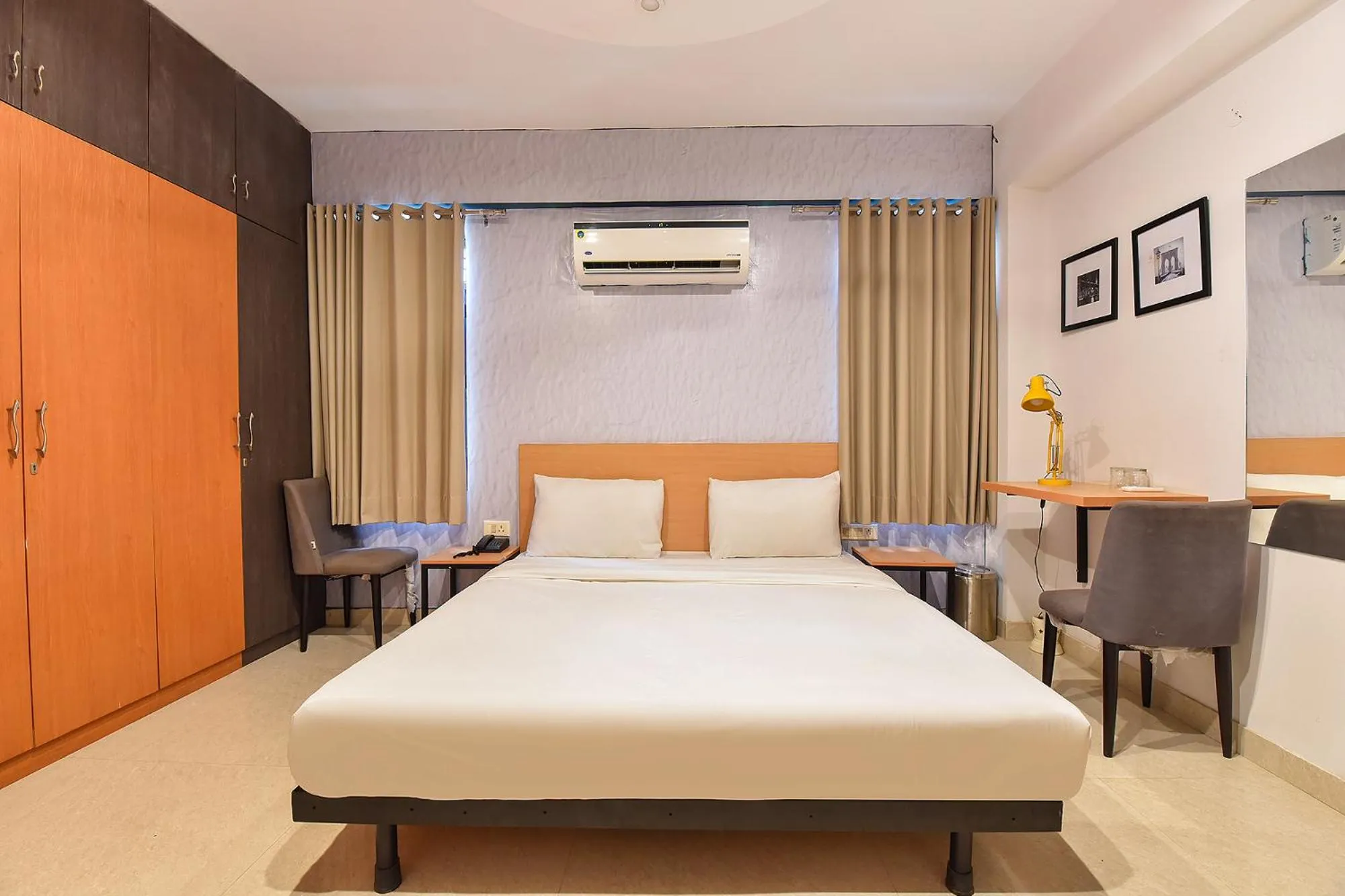 Bedroom in FabHotel Rushank Palace