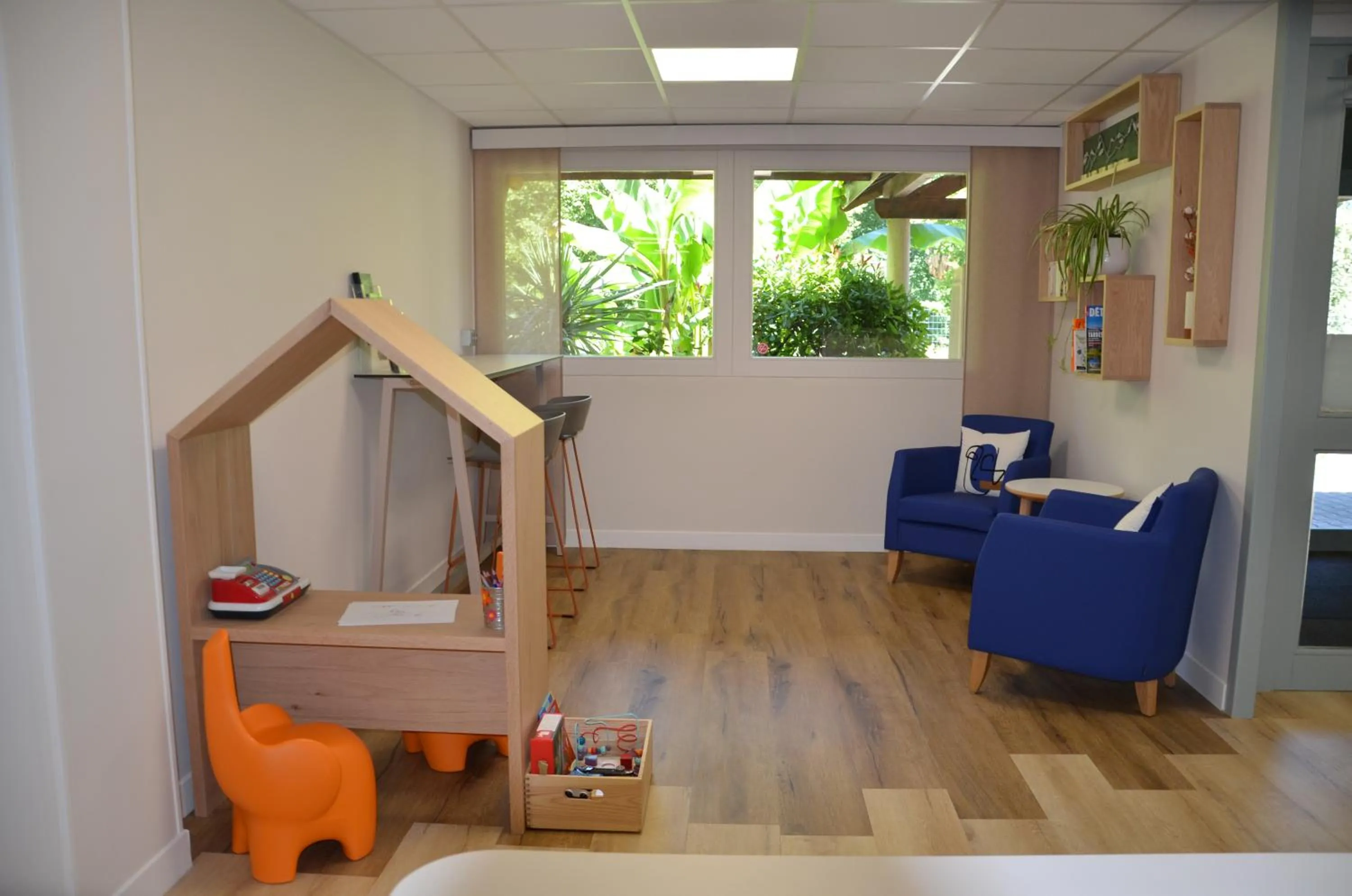 Children play ground in The Originals City, Hôtel Amys, Tarbes Sud