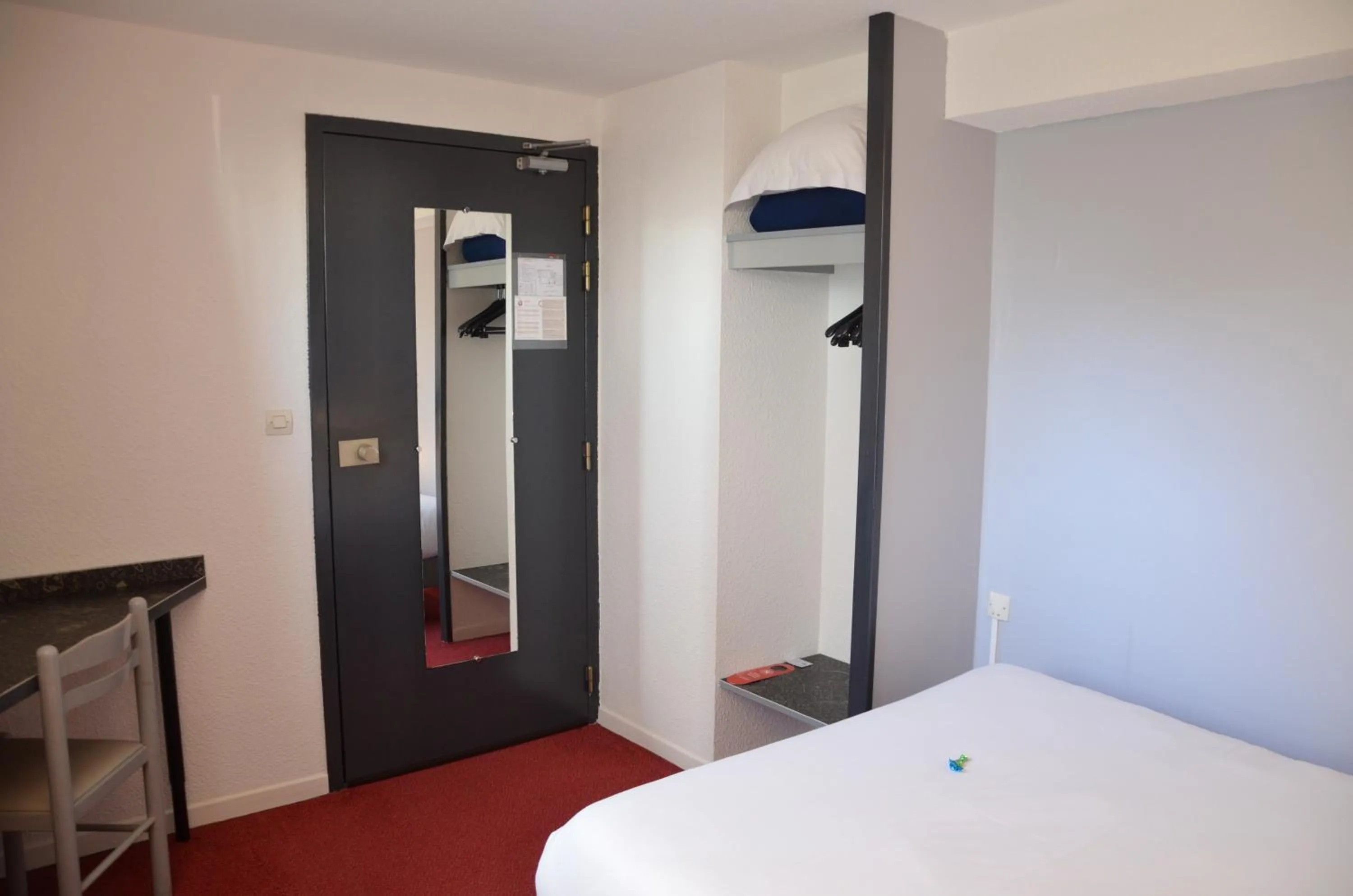 Bed in The Originals City, Hôtel Amys, Tarbes Sud