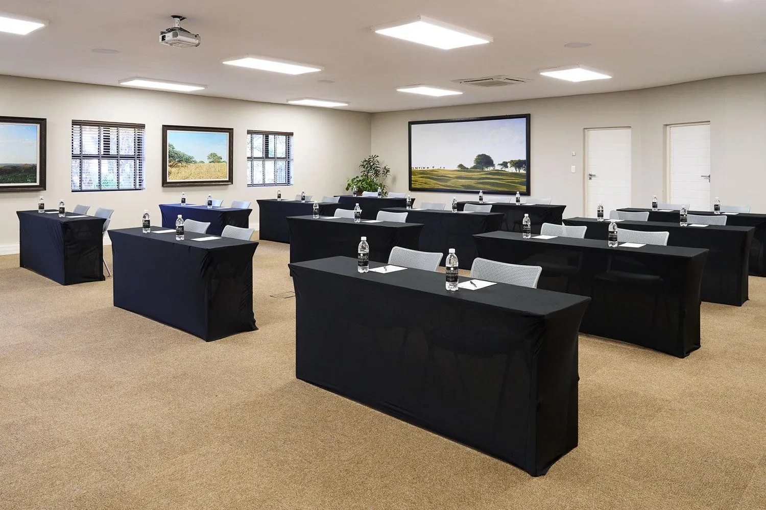 Meeting/conference room in Hotel Olivewood