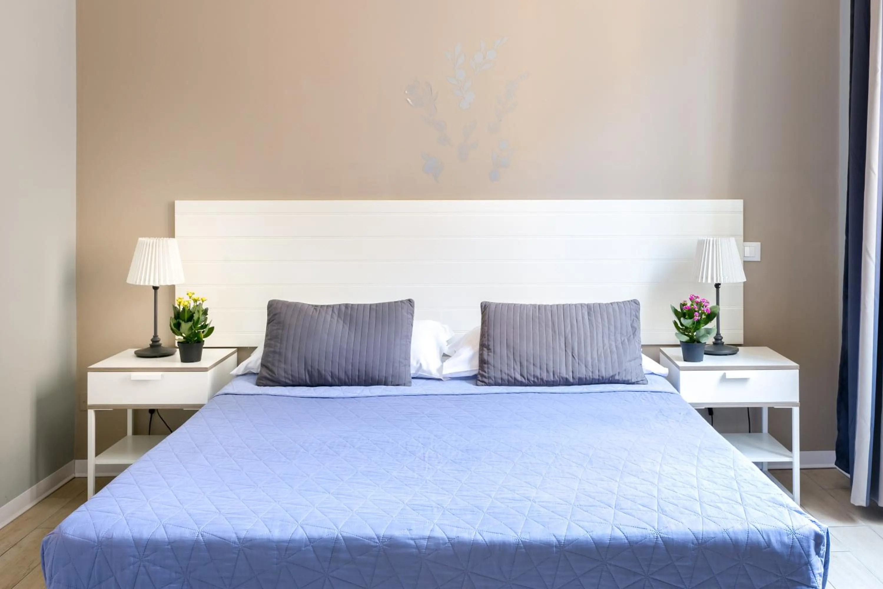 Bed in AmoRoma Suite