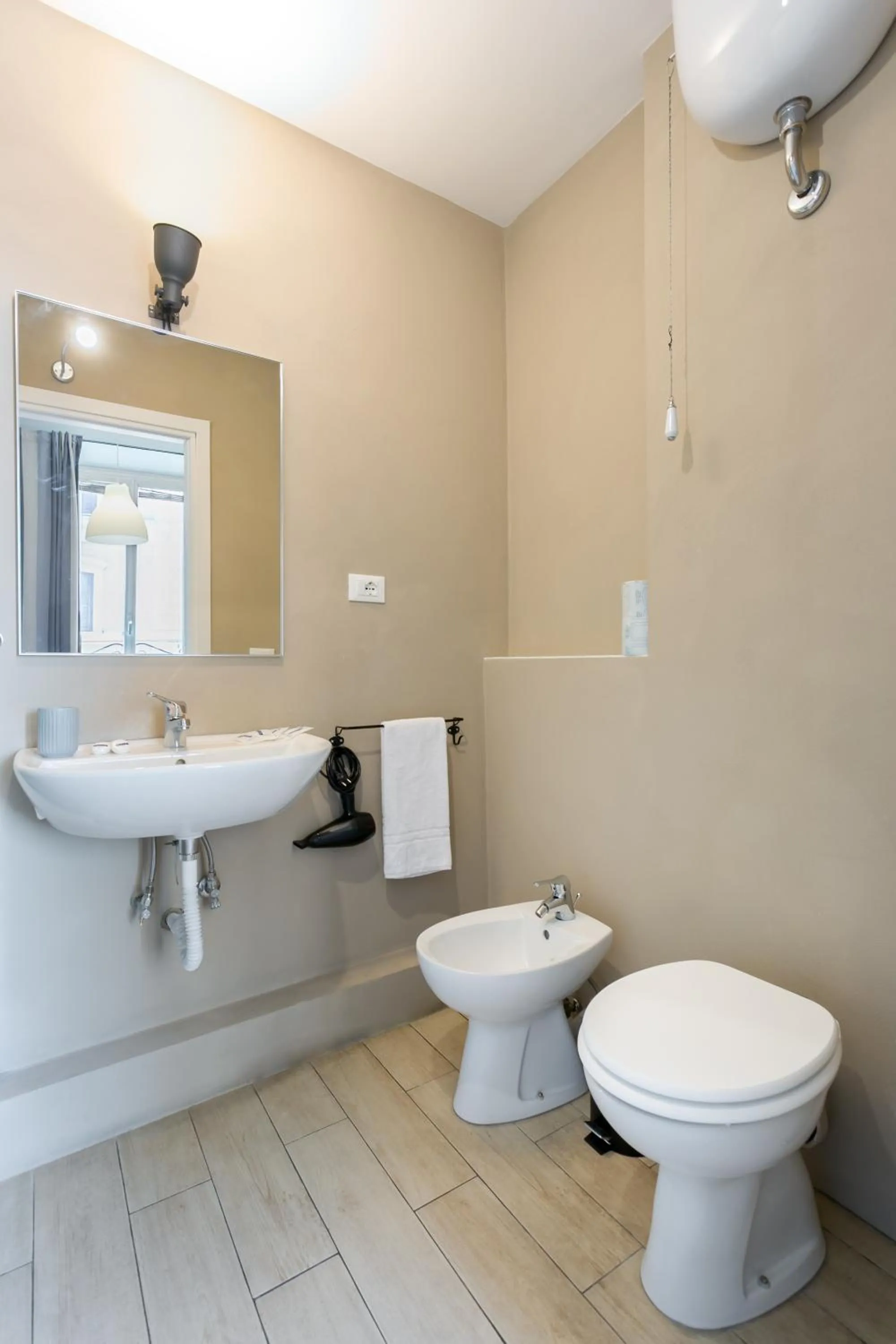 Bathroom in AmoRoma Suite