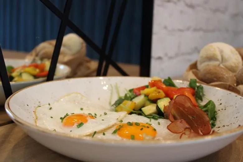 Breakfast in Urban Ring Hotel