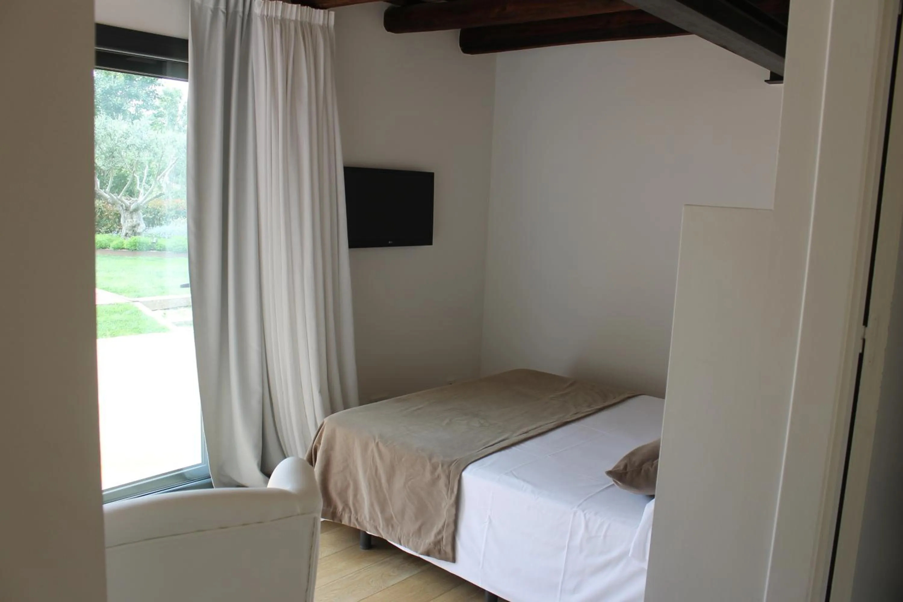 Bed in Hostalet de Begur - Adults Only