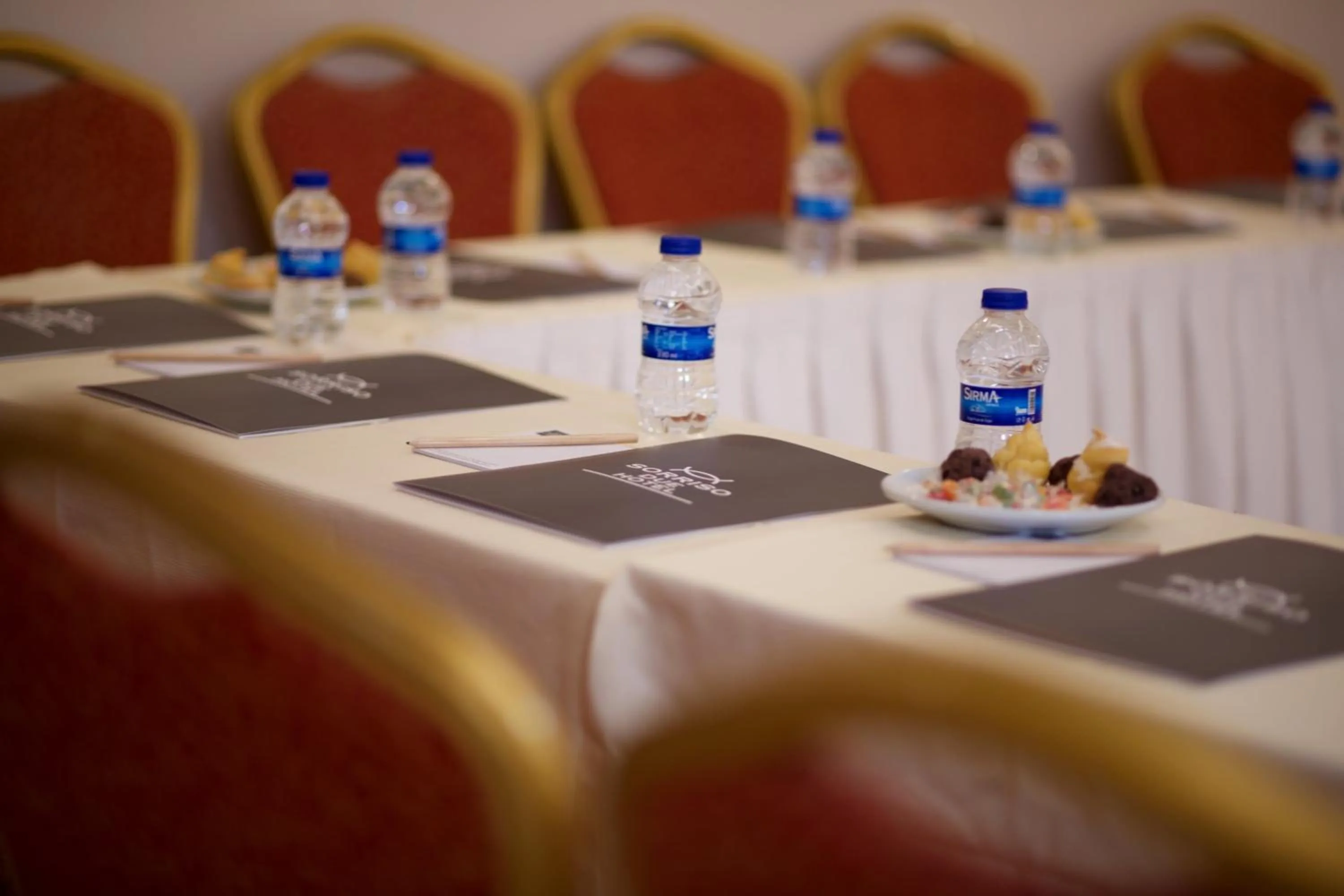 Meeting/conference room in SORRISO HOTEL DUE