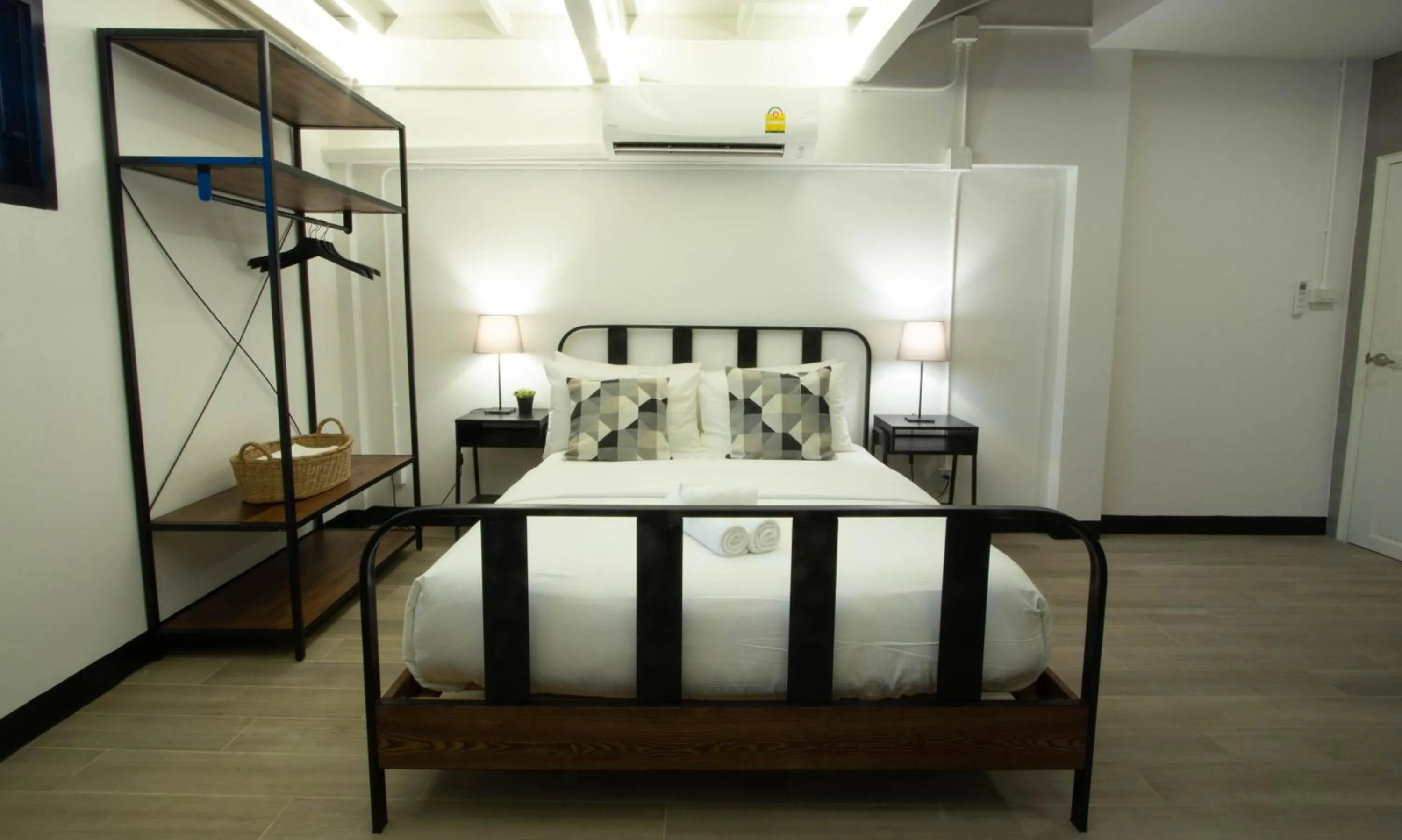 Photo of the whole room, Bed in Airee Premier Residence