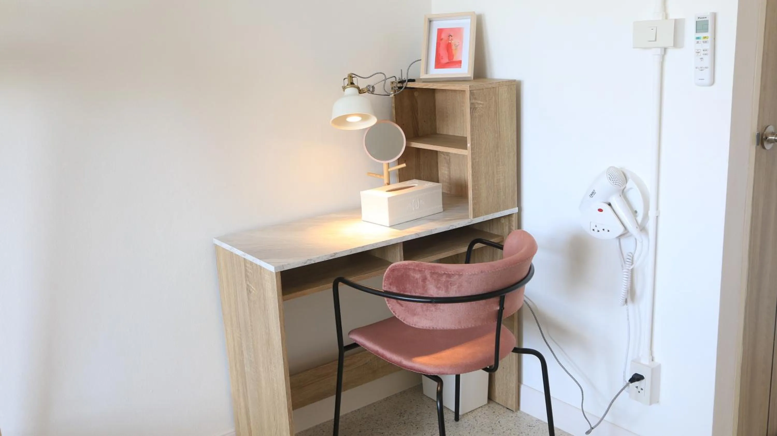 Business facilities in Airee Premier Residence