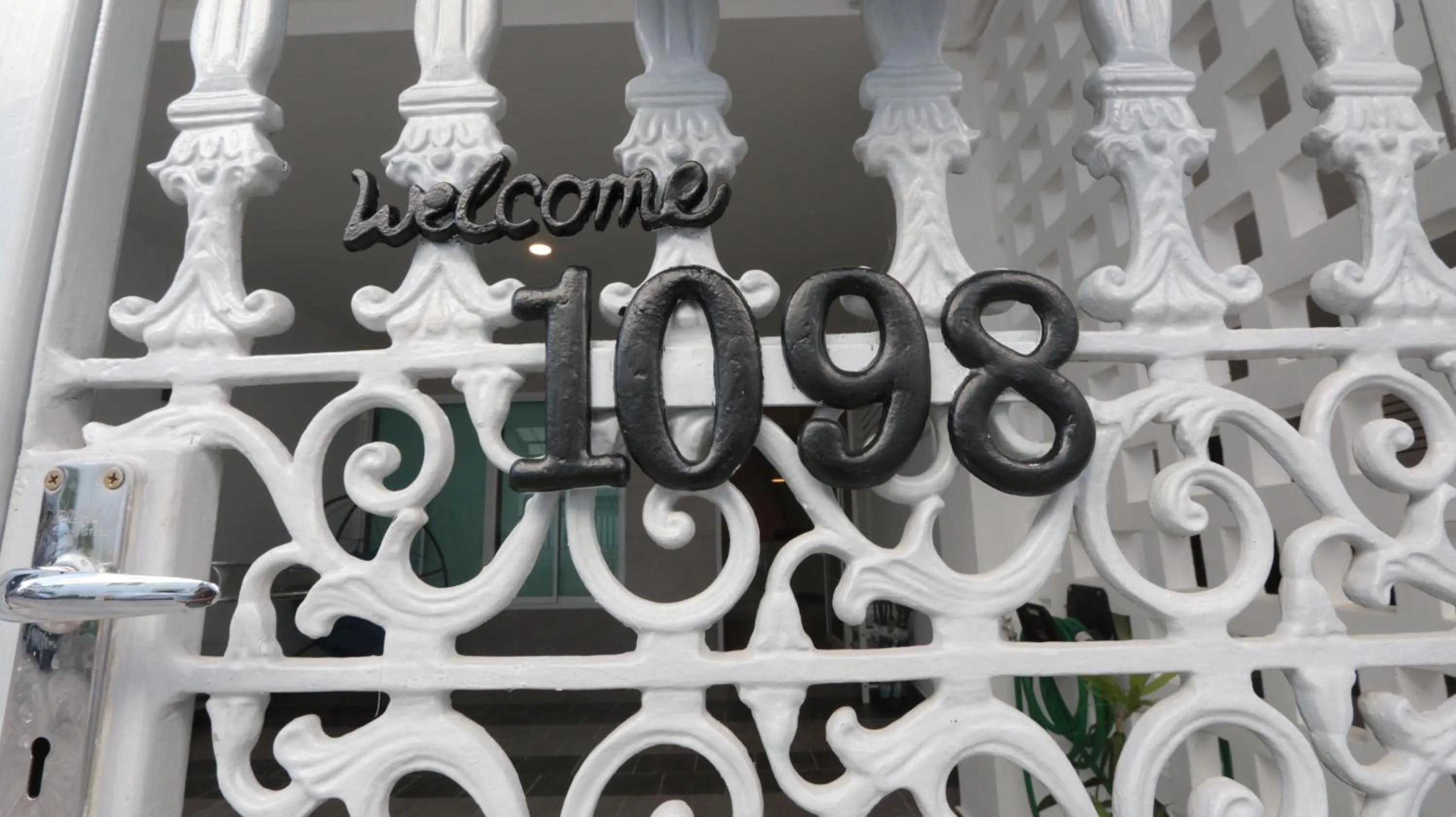 Property logo or sign in Airee Premier Residence