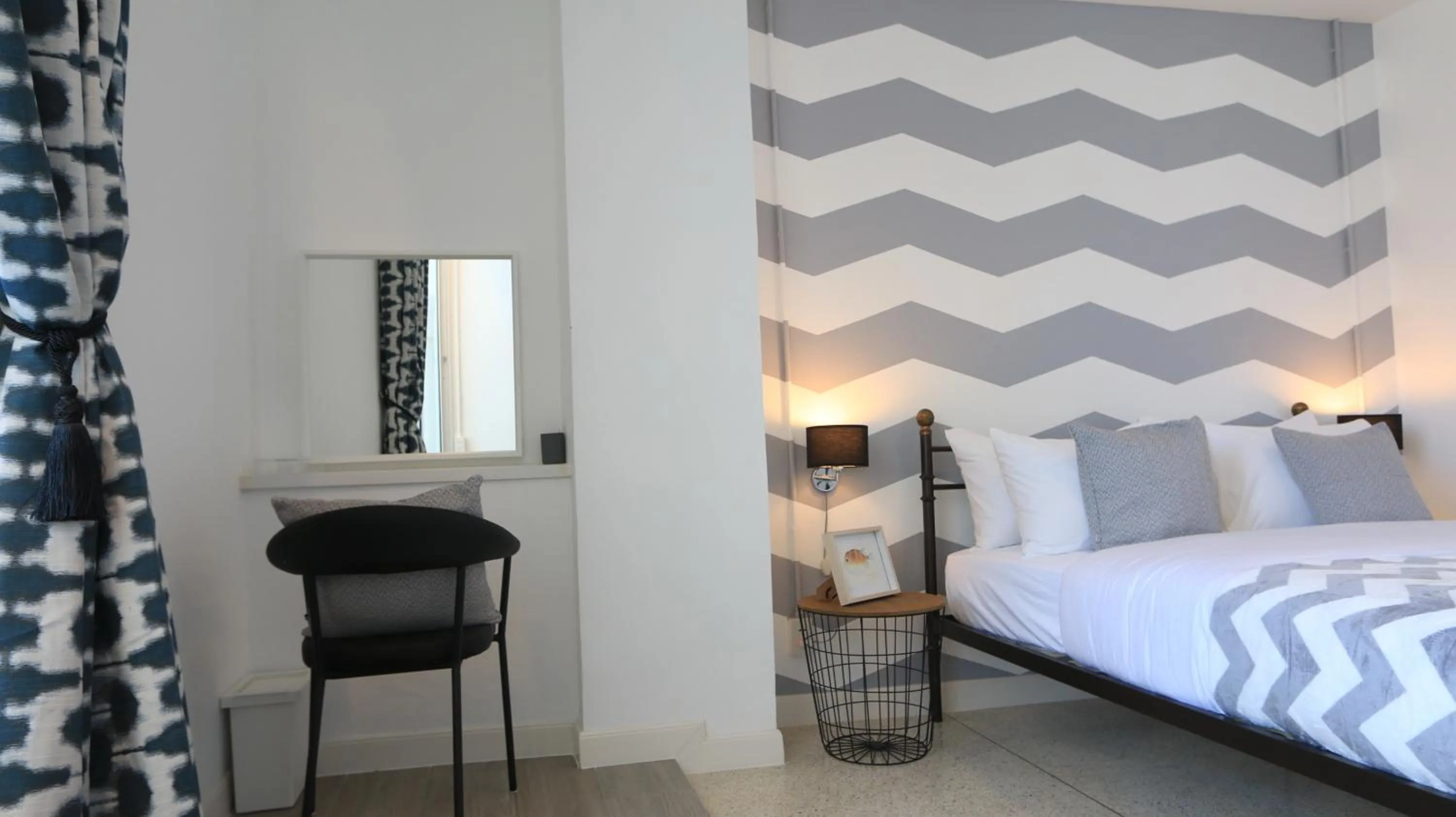 Bed in Airee Premier Residence