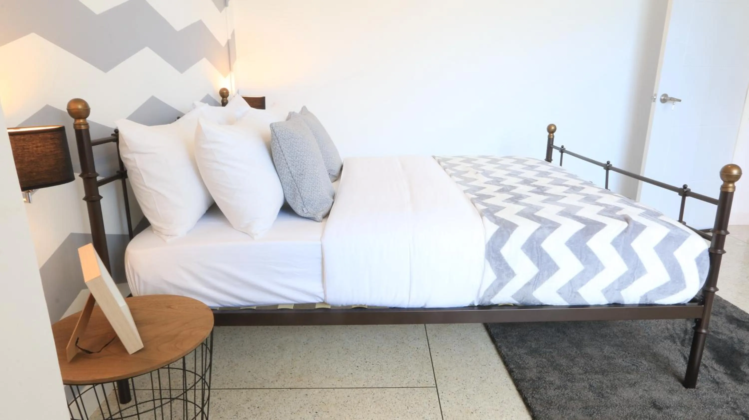 Bed in Airee Premier Residence