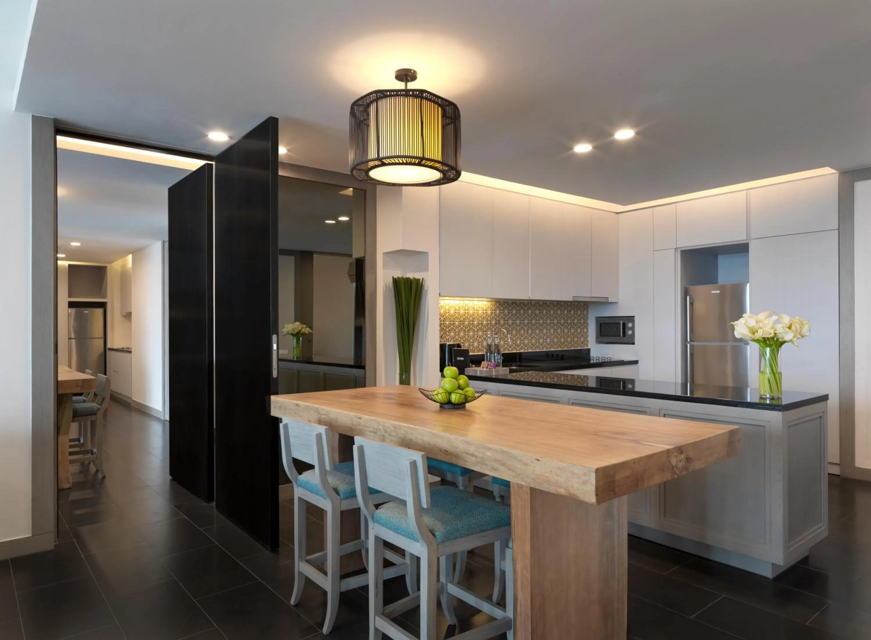 Kitchen or kitchenette in Avani Plus Mai Khao Phuket Suites