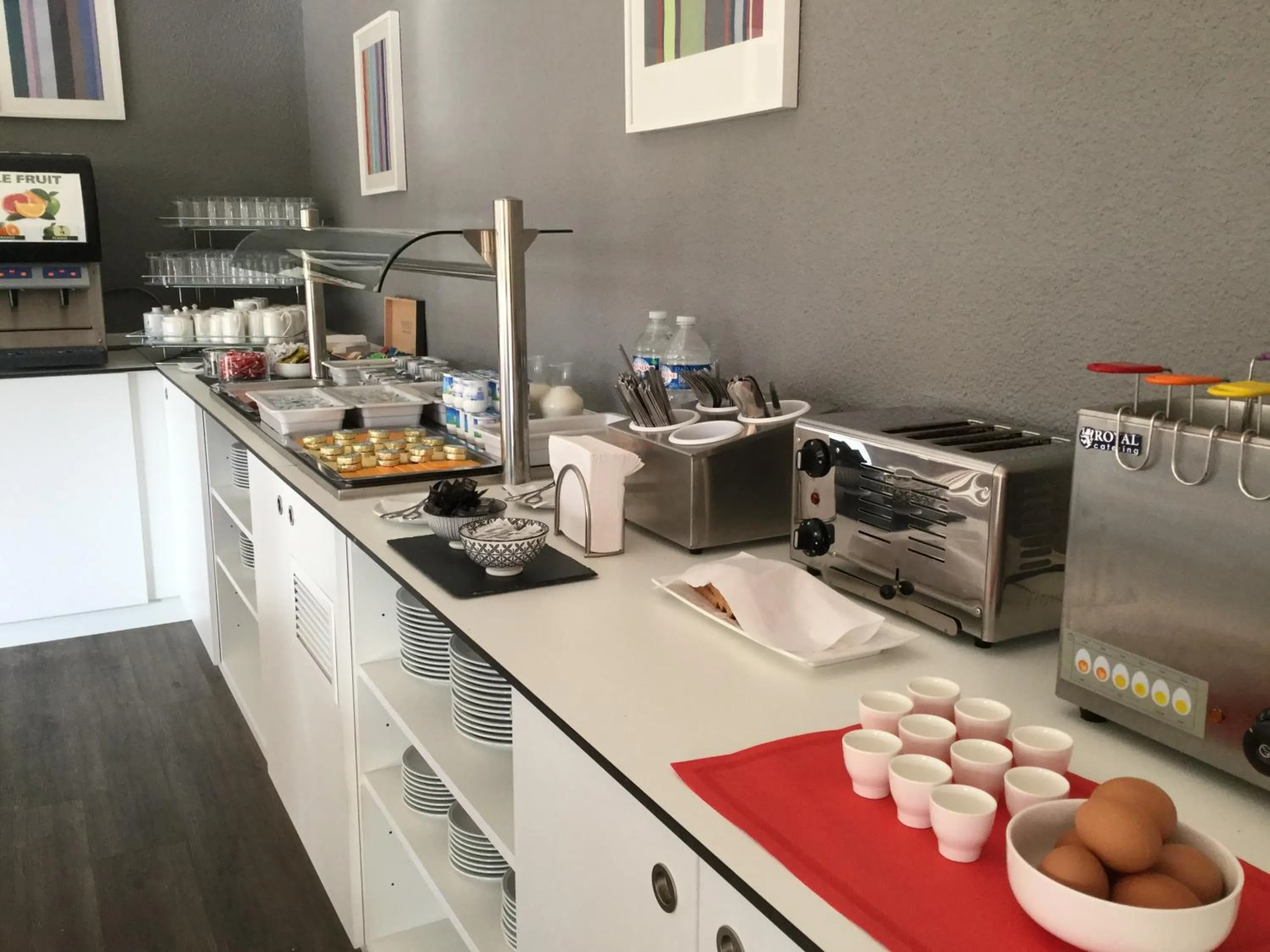 Breakfast in Hotel Du Village Catalan