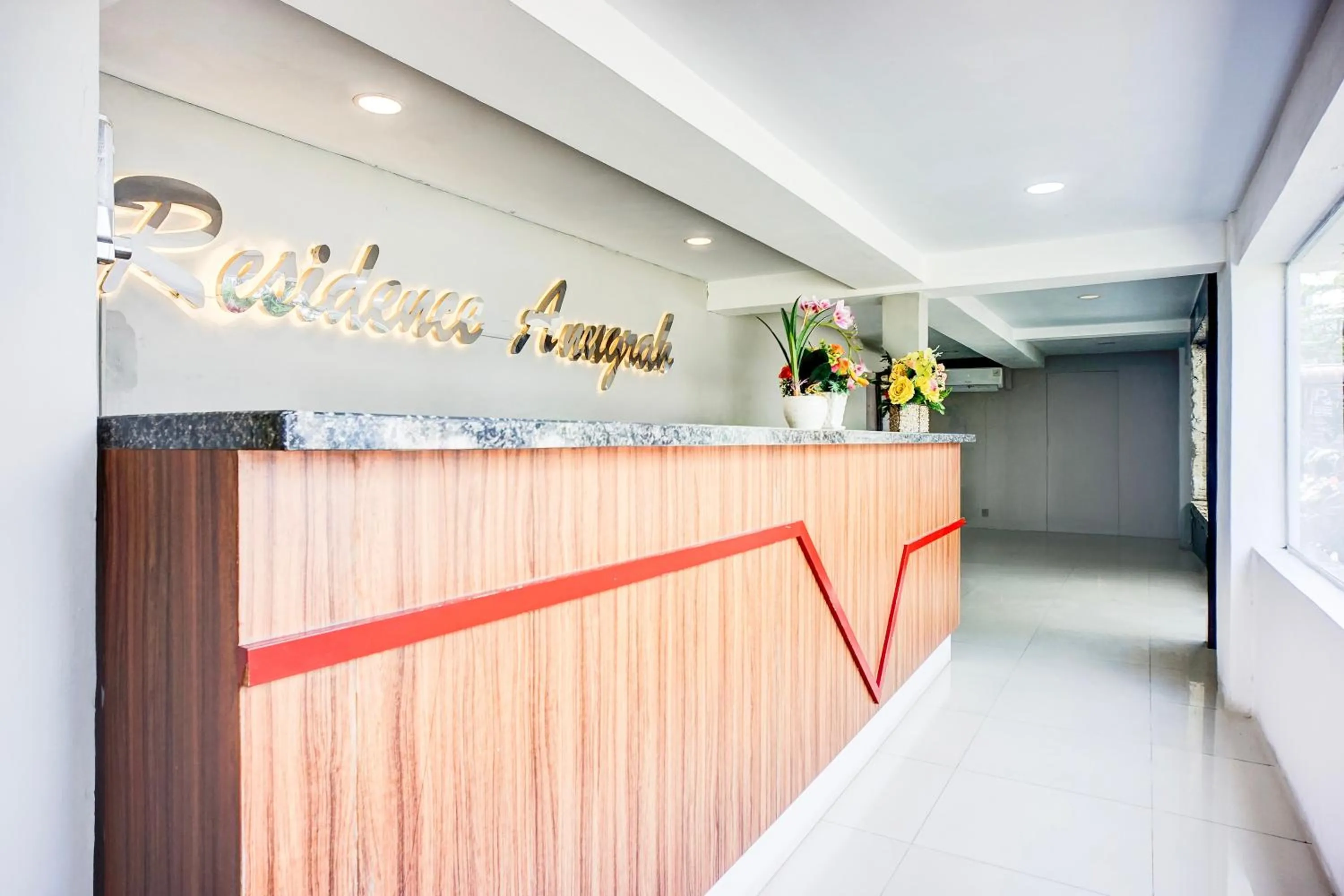 Lobby or reception in Hotel O Medan City Near Sun Plaza Formerly Residence Anugrah