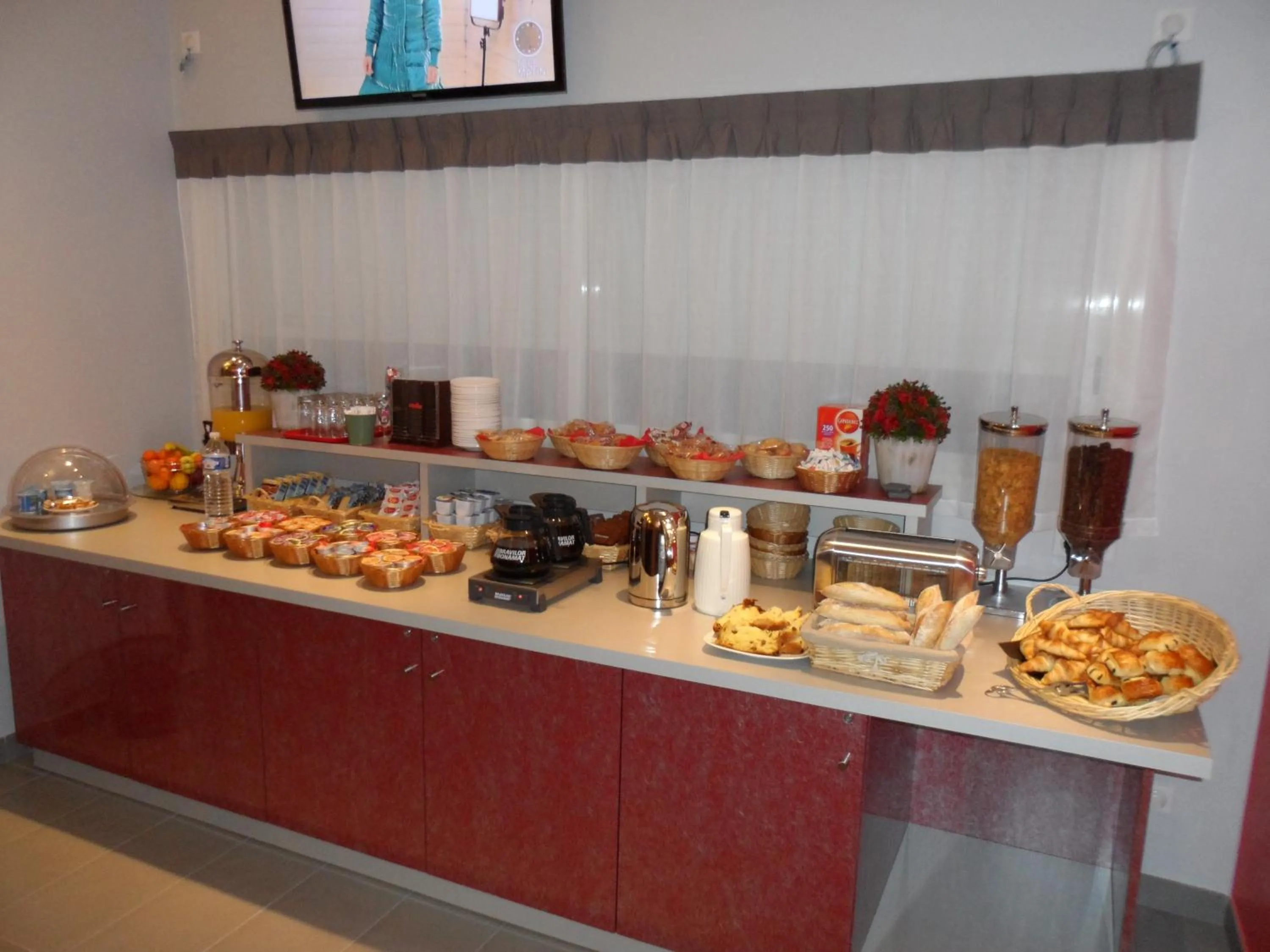 Food in Hotel Lyon Sud, Pierre Benite, St Genis Laval