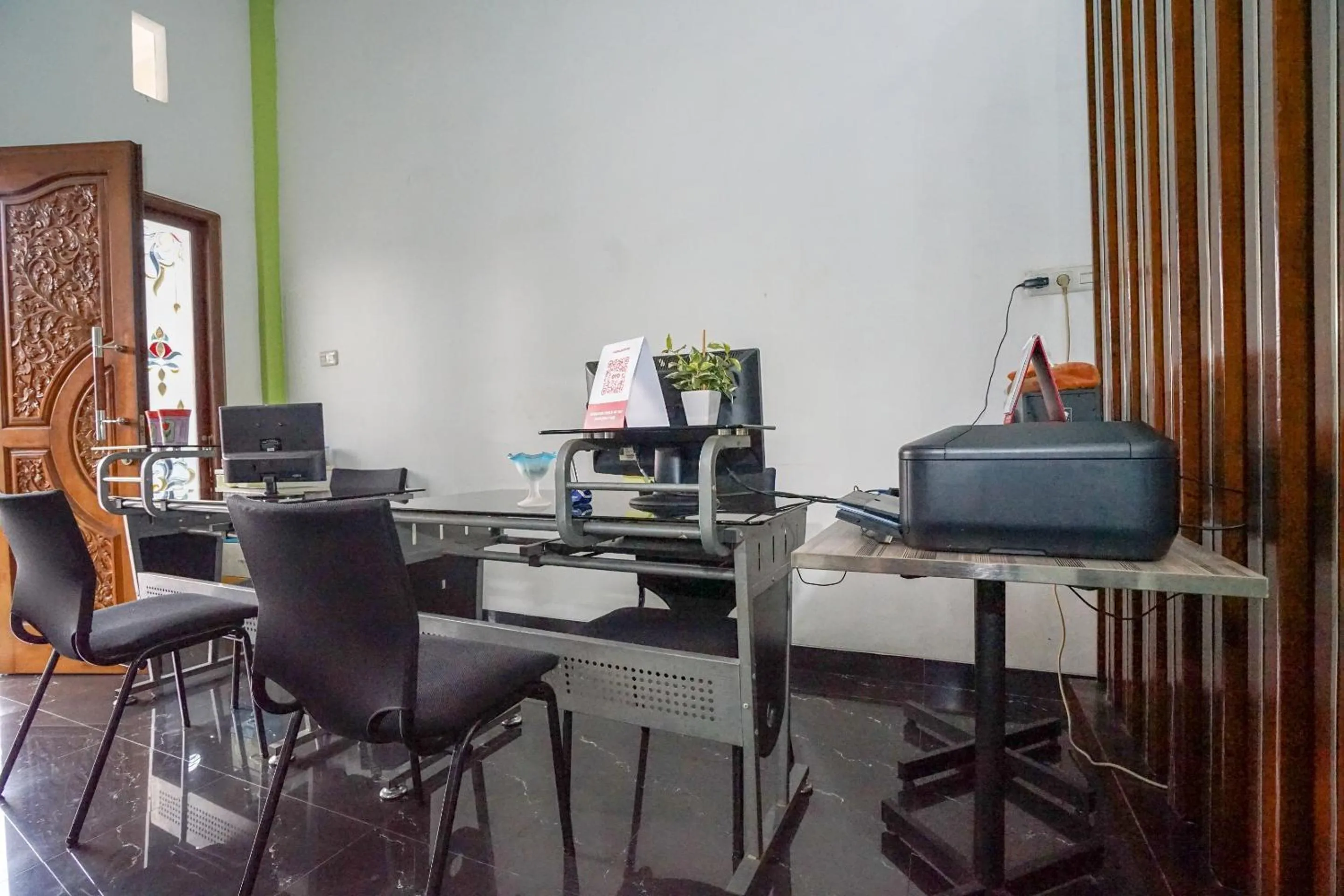 Lobby or reception in OYO 2036 Afifah Homestay Syariah