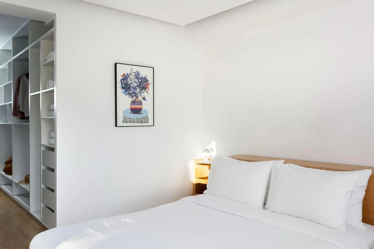 Bed in Urban Stripes Athens