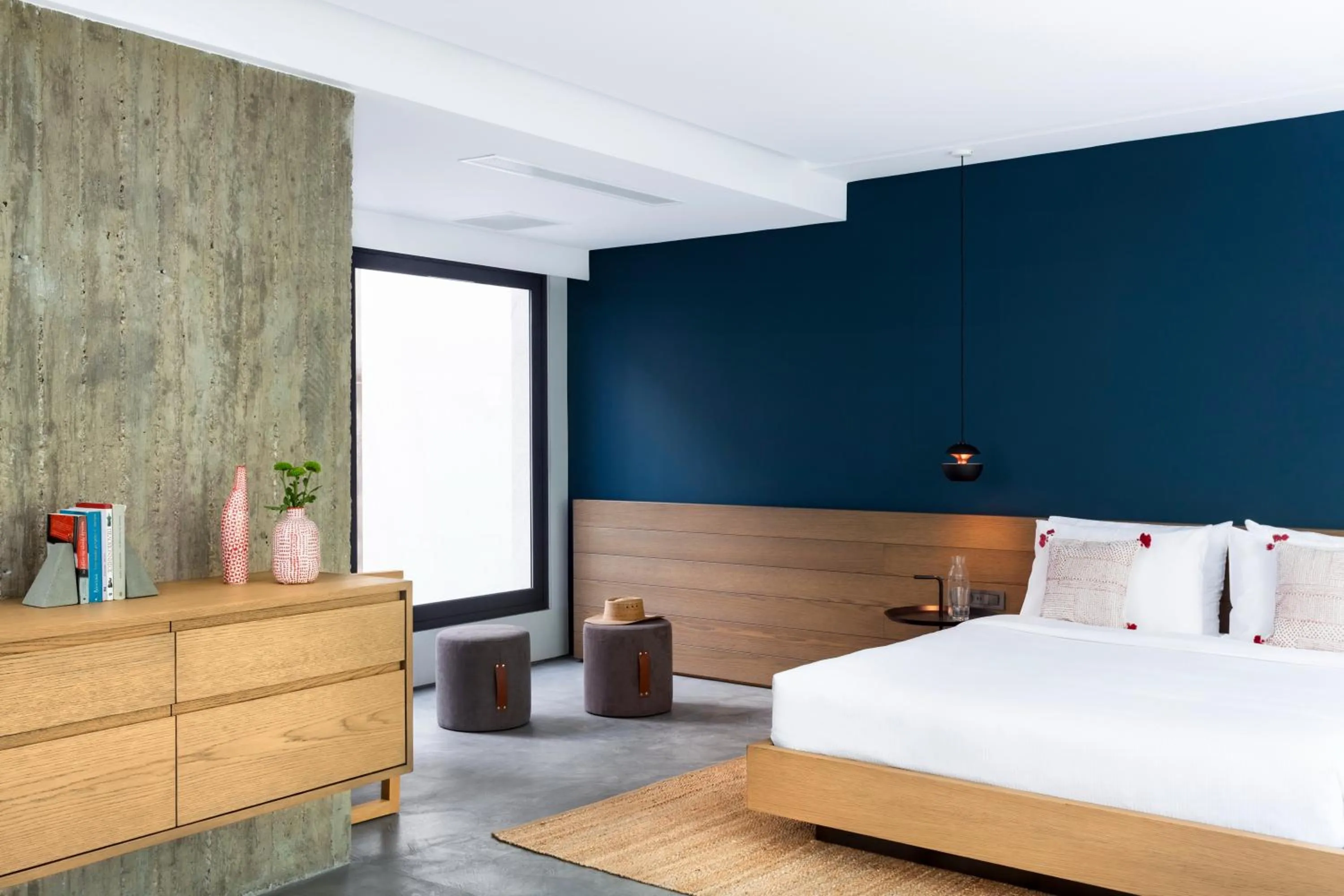 Bed in Urban Stripes Athens