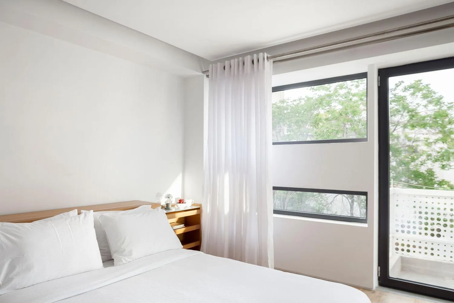 Bed in Urban Stripes Athens