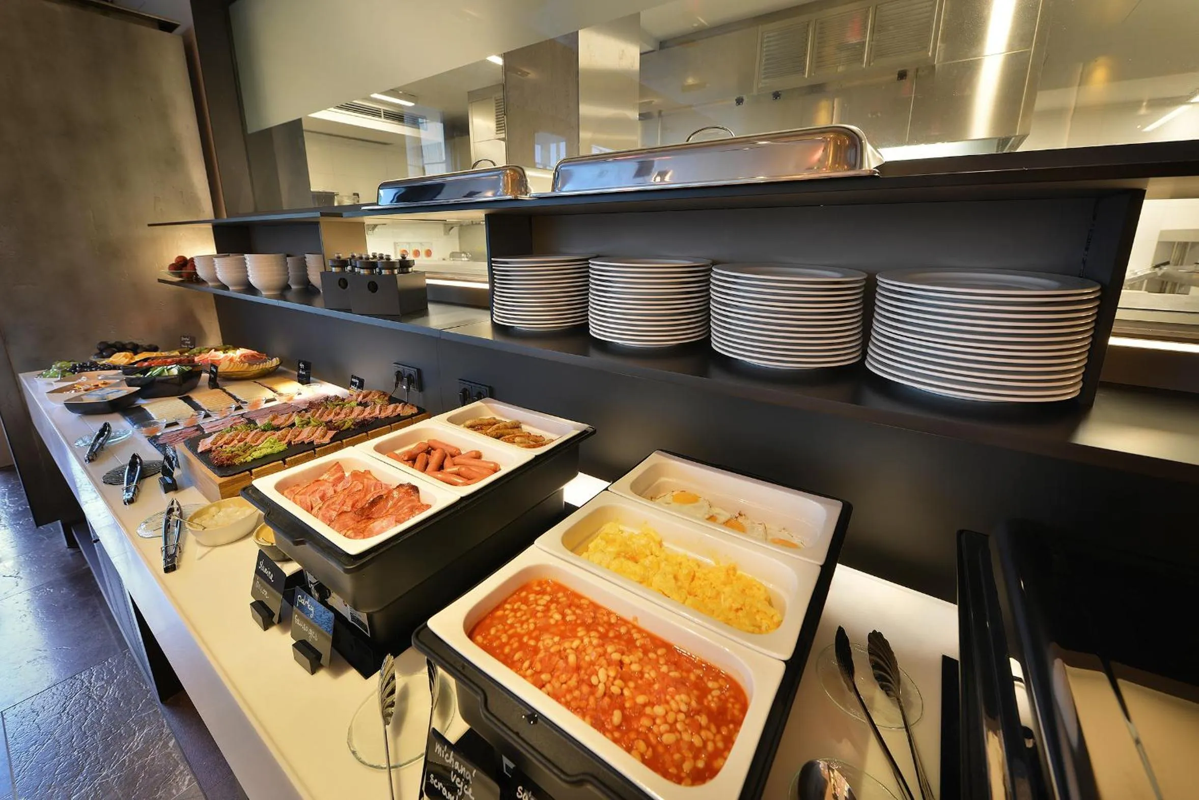 Breakfast in Grand Hotel Hradec