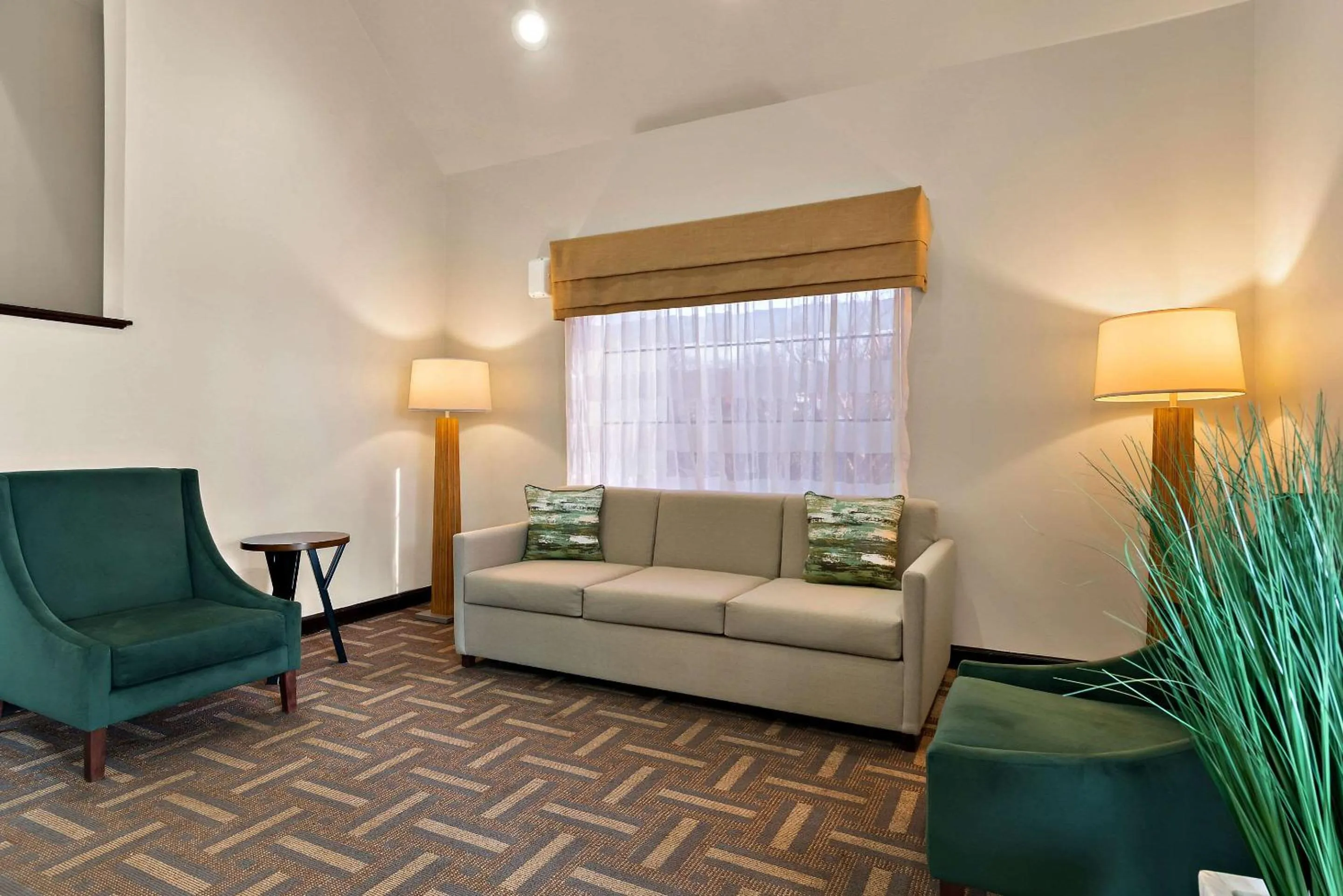 Lobby or reception in Quality Inn Memphis Northeast near I-40