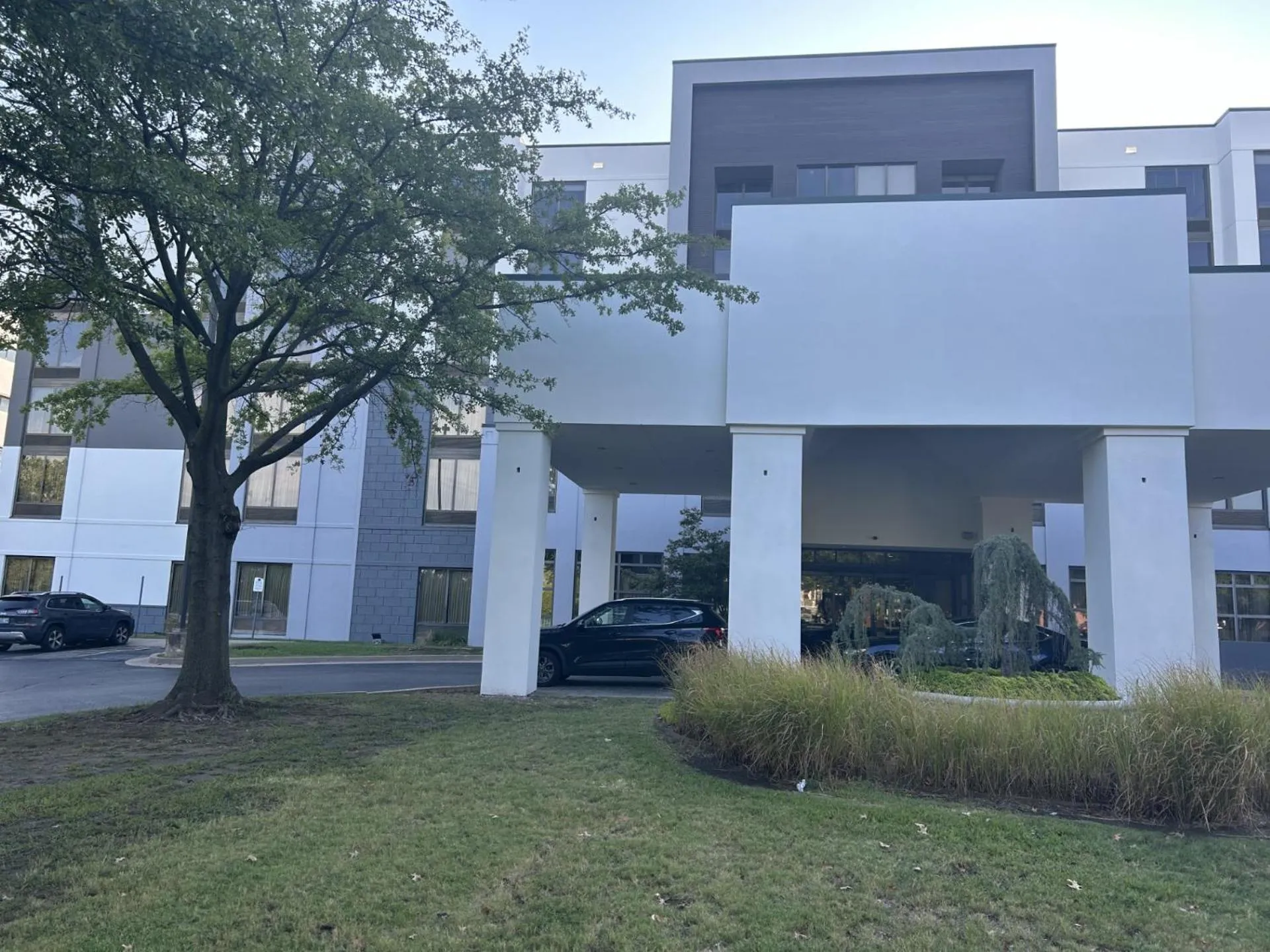 Property building in Hyde Park Hotel