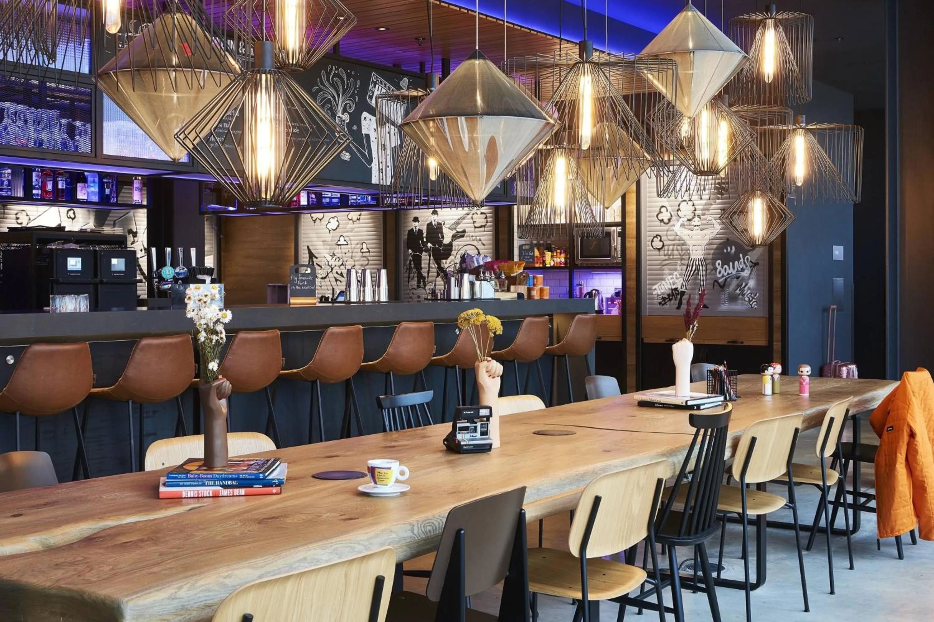 Restaurant/places to eat in Moxy Birmingham NEC