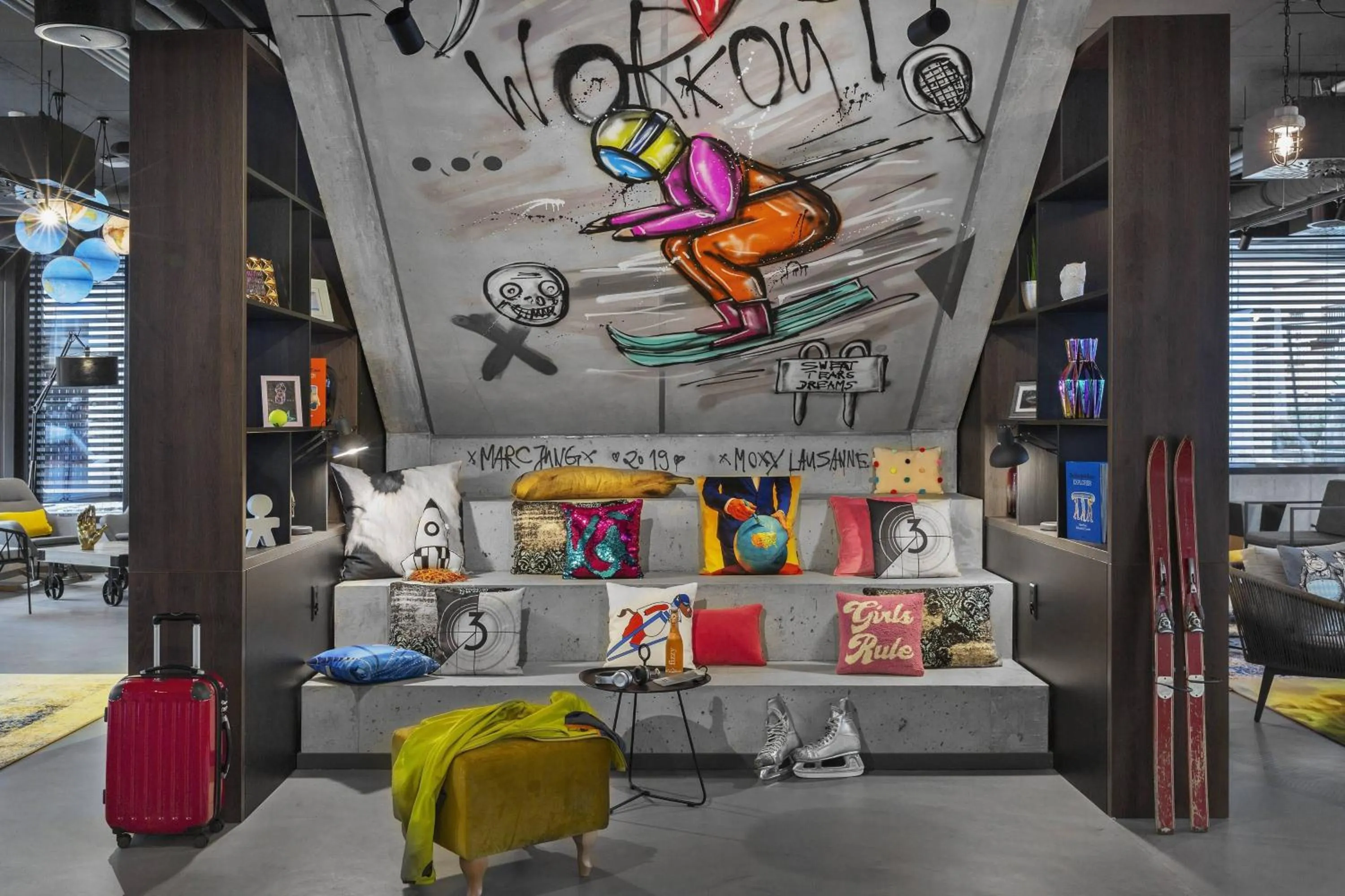 Lobby or reception in Moxy Lausanne City