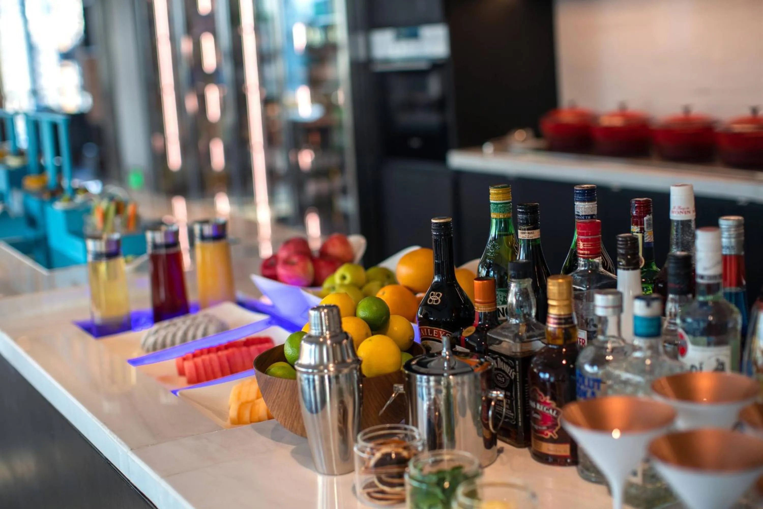 Lounge or bar in Renaissance Nanning Hotel