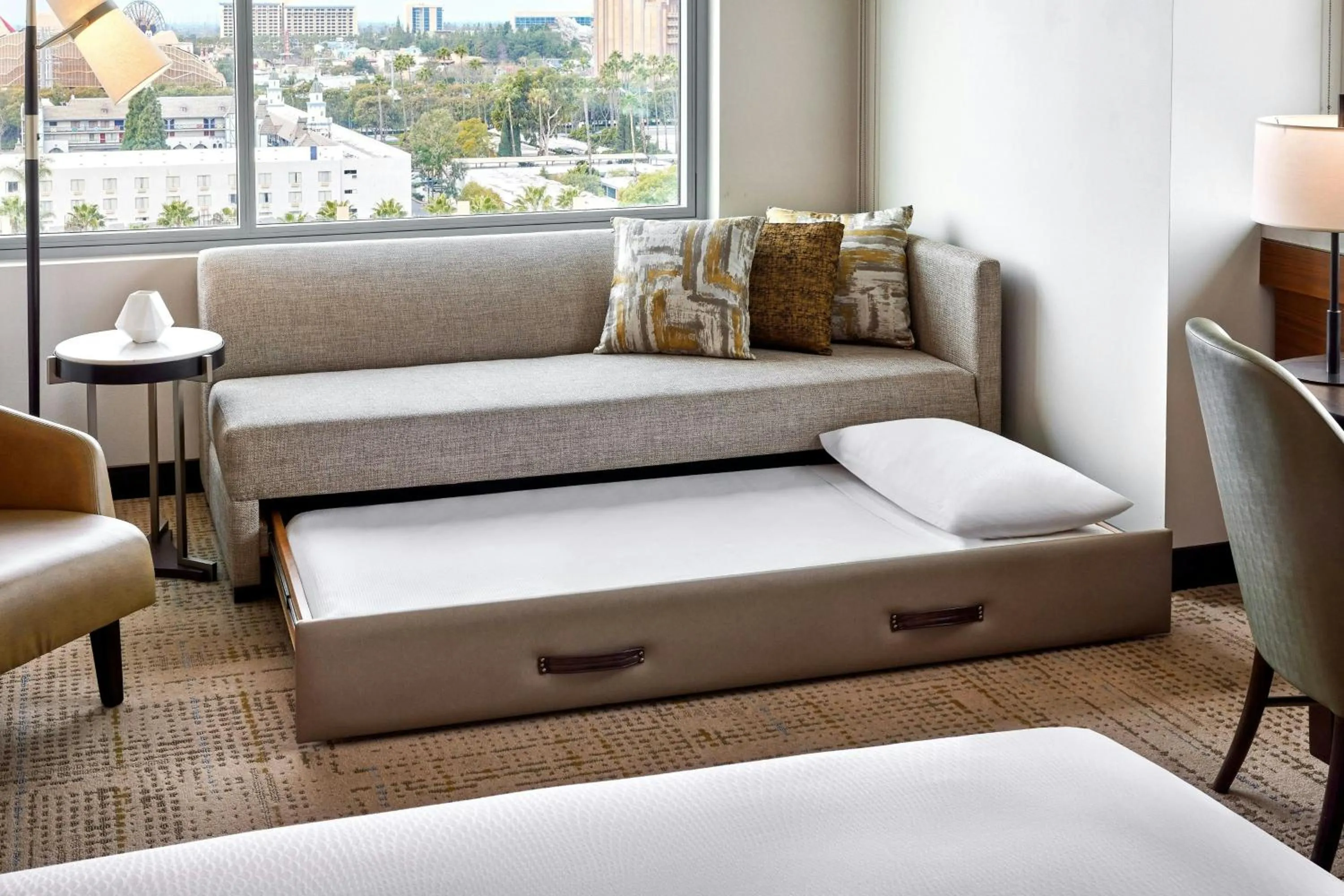 Photo of the whole room, Bed in JW Marriott, Anaheim Resort