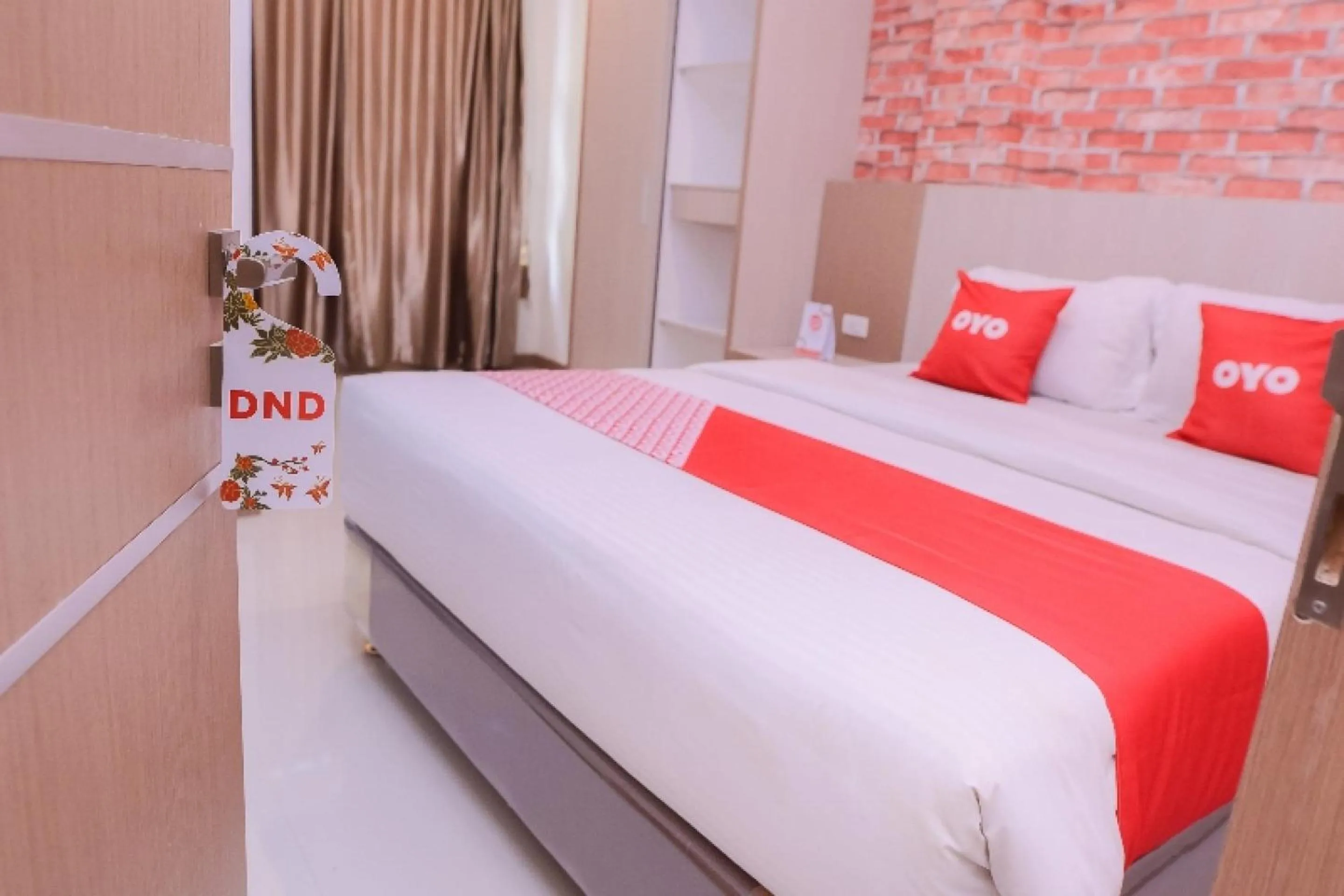 Bedroom, Bed in Capital O 2018 Ring Road Guest House Syariah