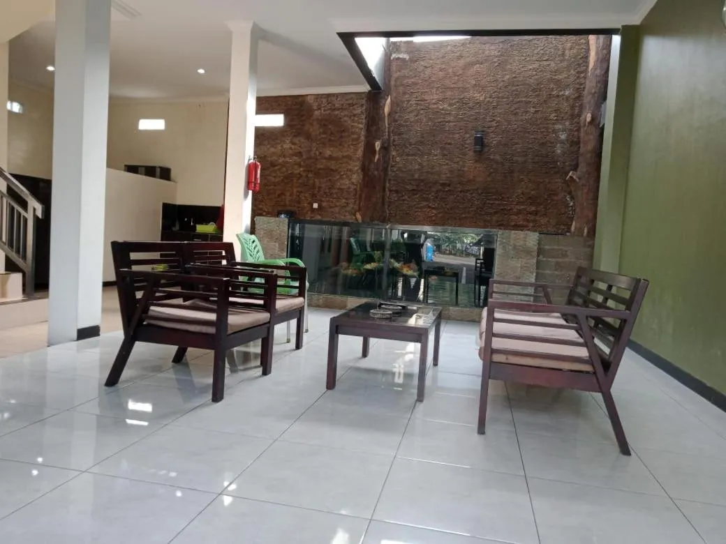 Communal lounge/ TV room in Rahayu Residence Syariah Kediri