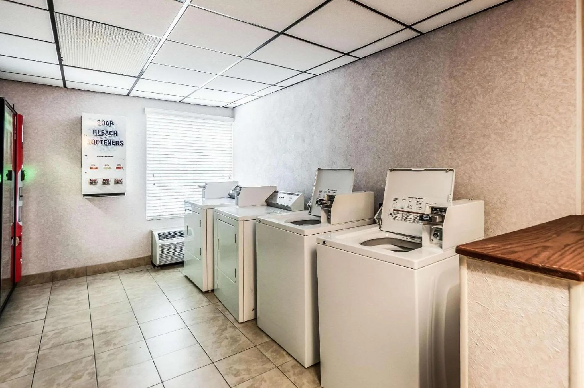 laundry in Comfort Inn & Suites Alexandria West