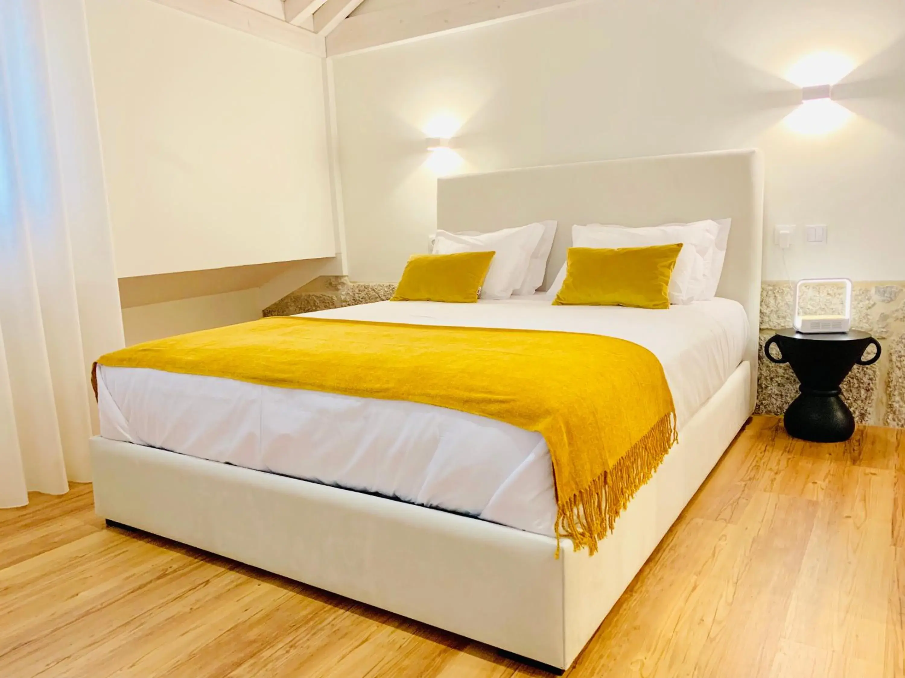 Apartment with Balcony in The Arch - Charming Apartments in the Historic Center Apartment with Balcony in The Arch - Charming Apartments in the Historic Center