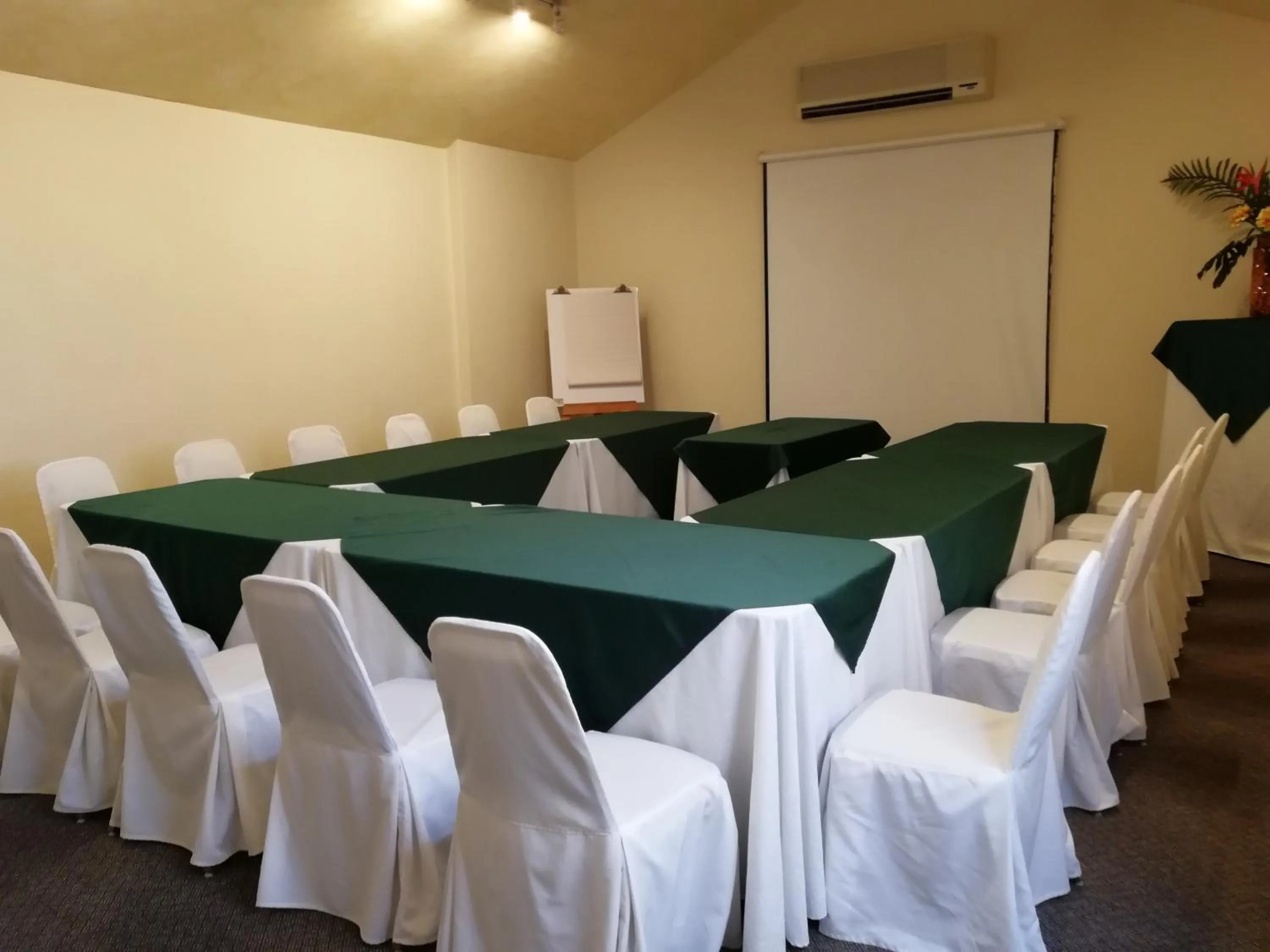 Meeting/conference room in Hotel Ciudad Vieja