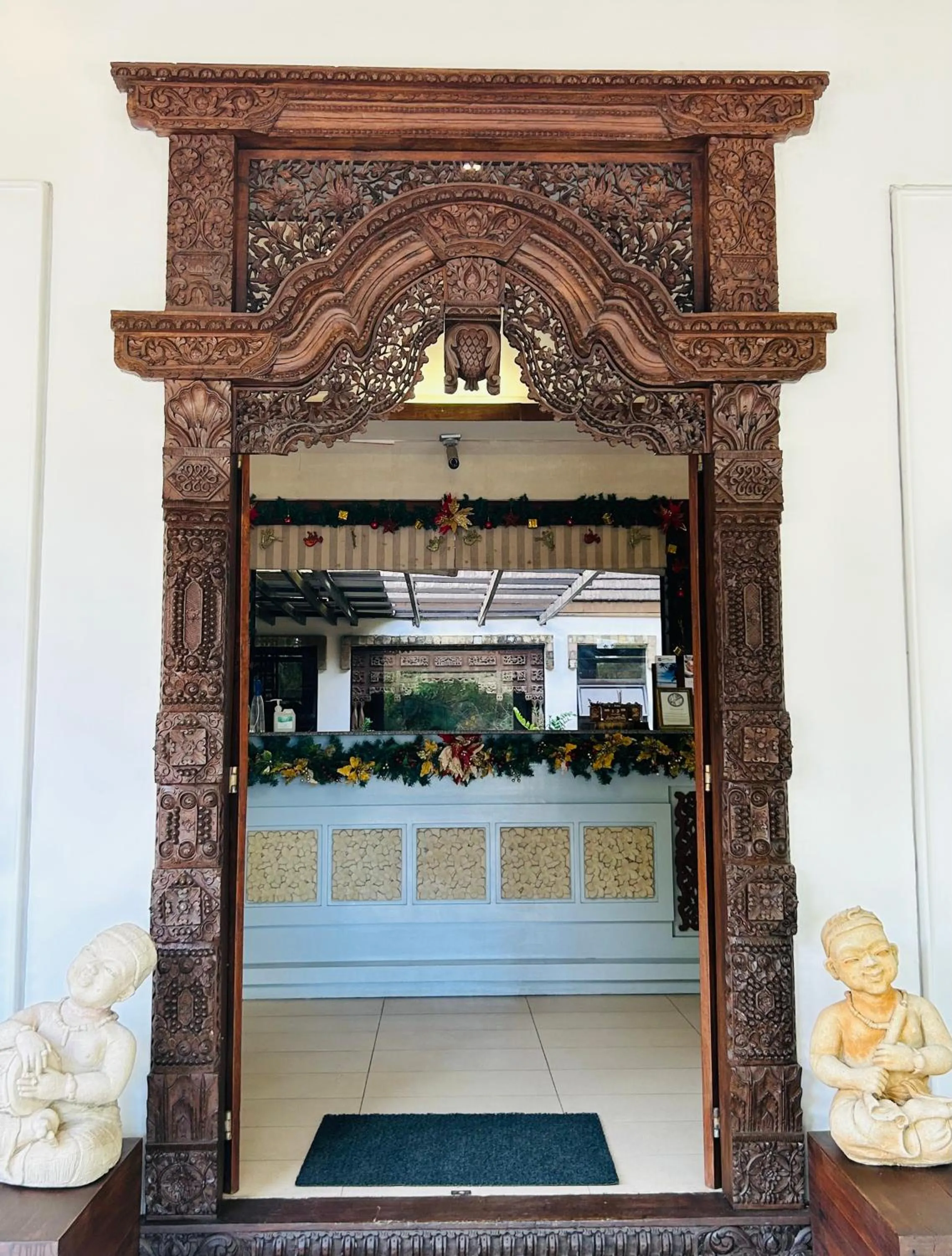 Lobby or reception in Sheridan Boutique Resort Iloilo