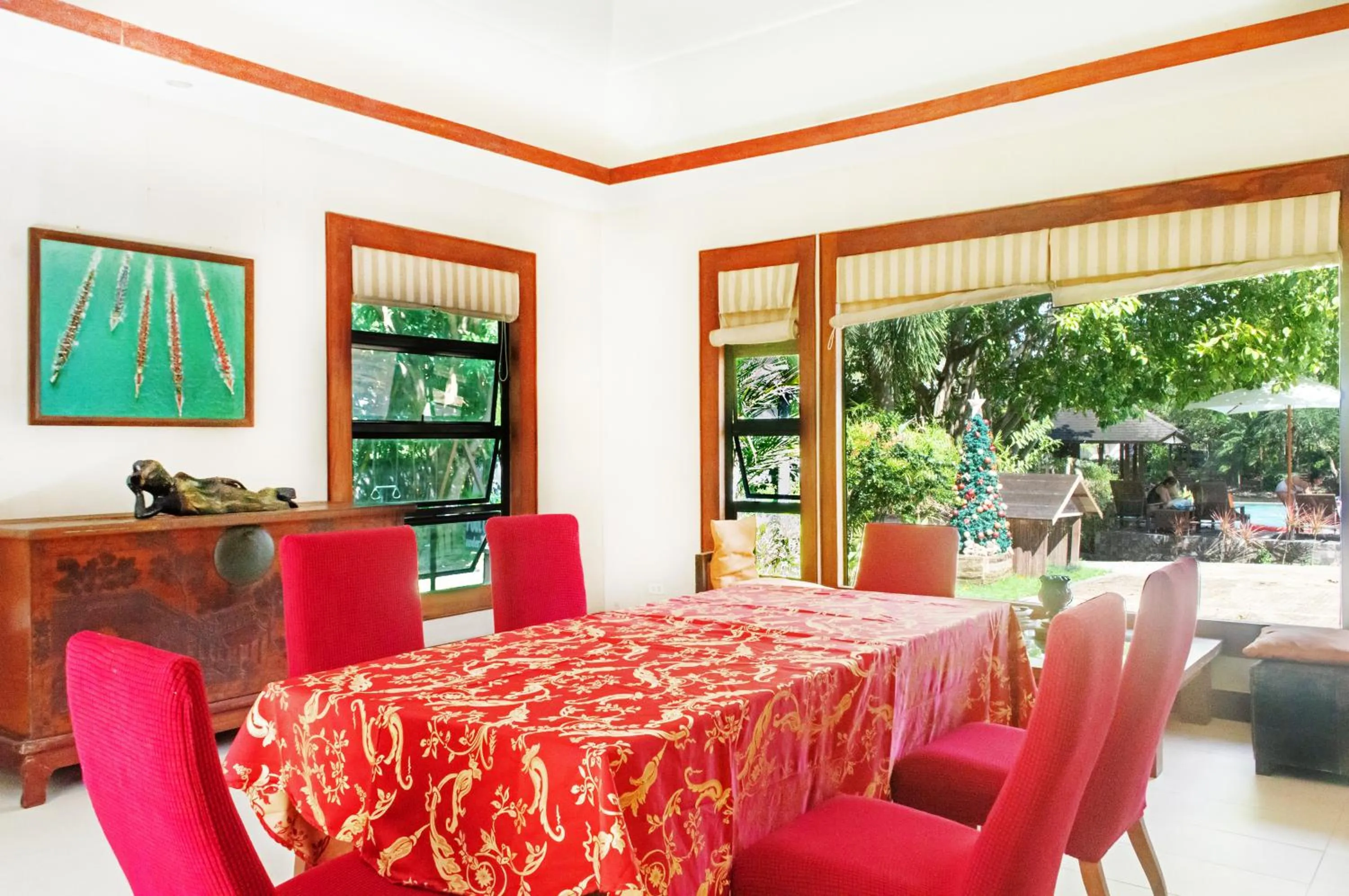 Dinner in Sheridan Boutique Resort Iloilo