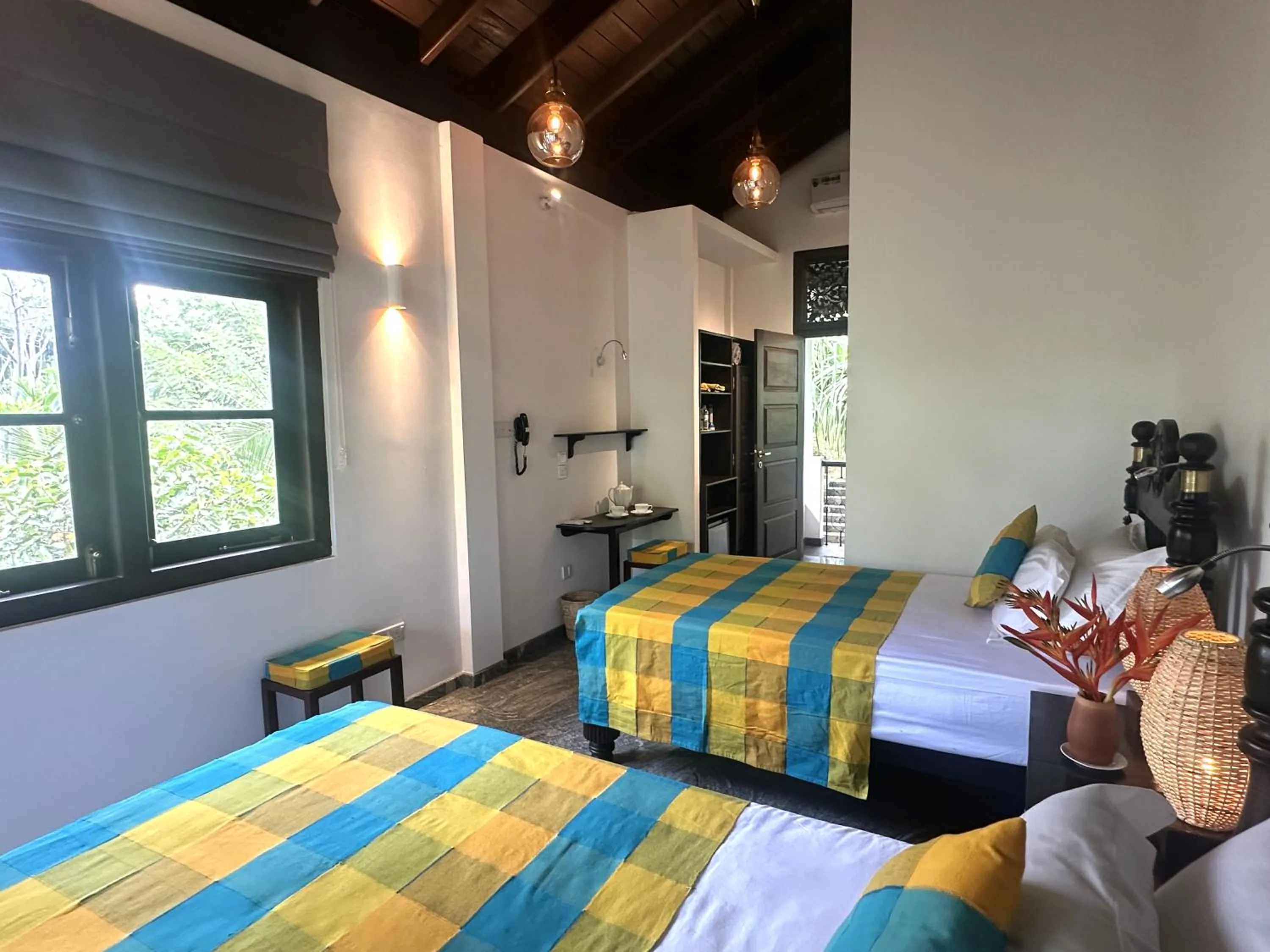 Bedroom, Bed in Niyagama House