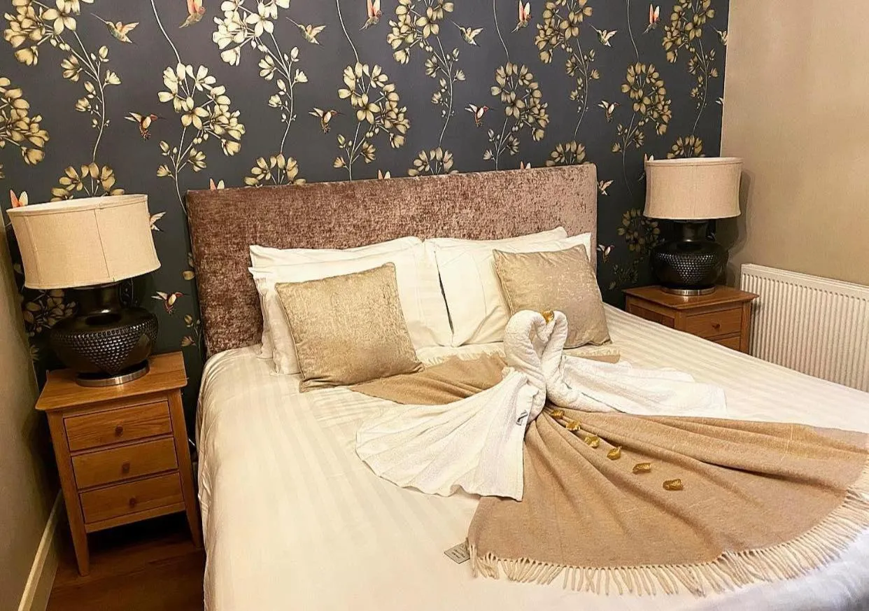 Bed in Tredegar Arms Hotel