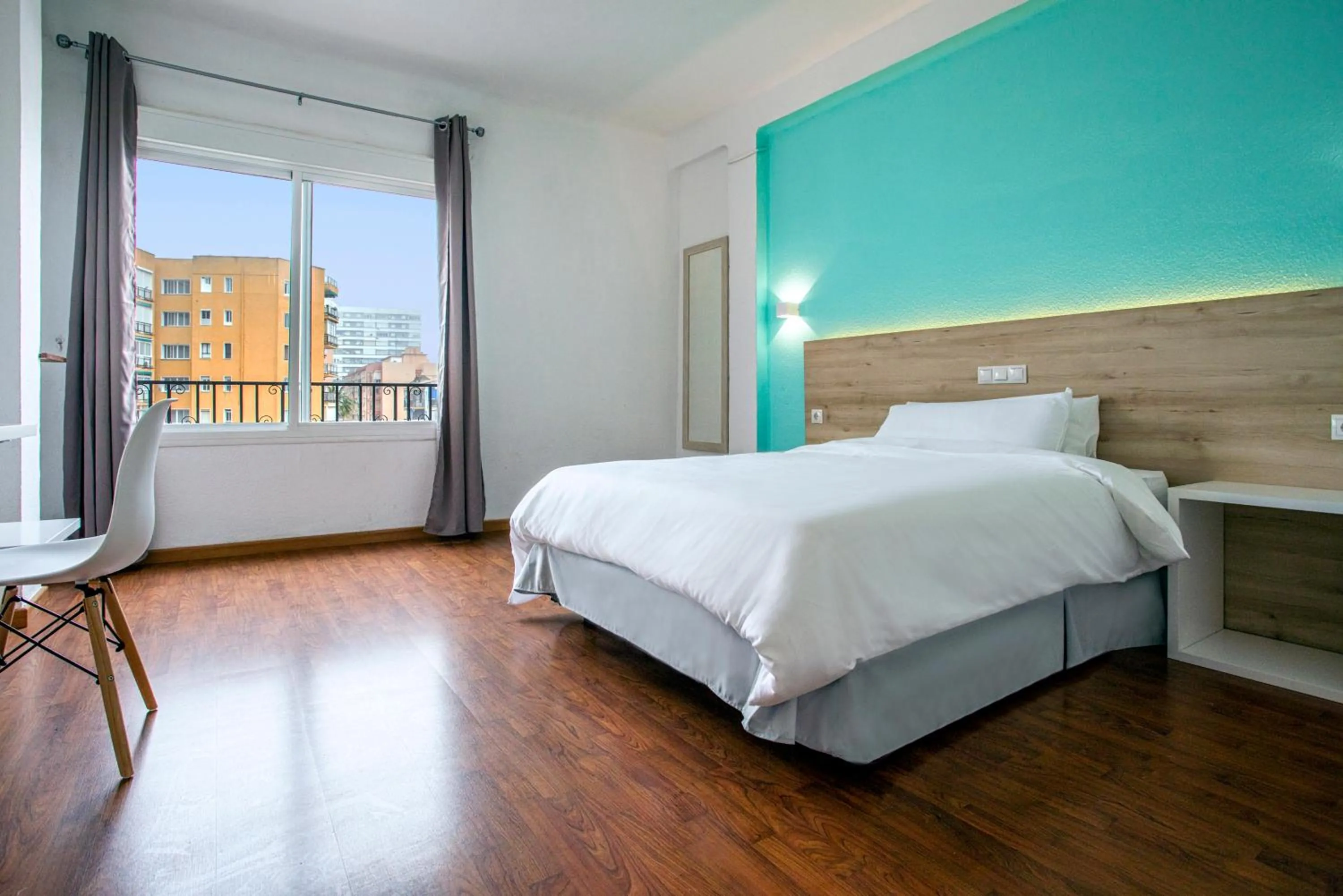 Bed in Hotel Torremolinos Centro by Croma